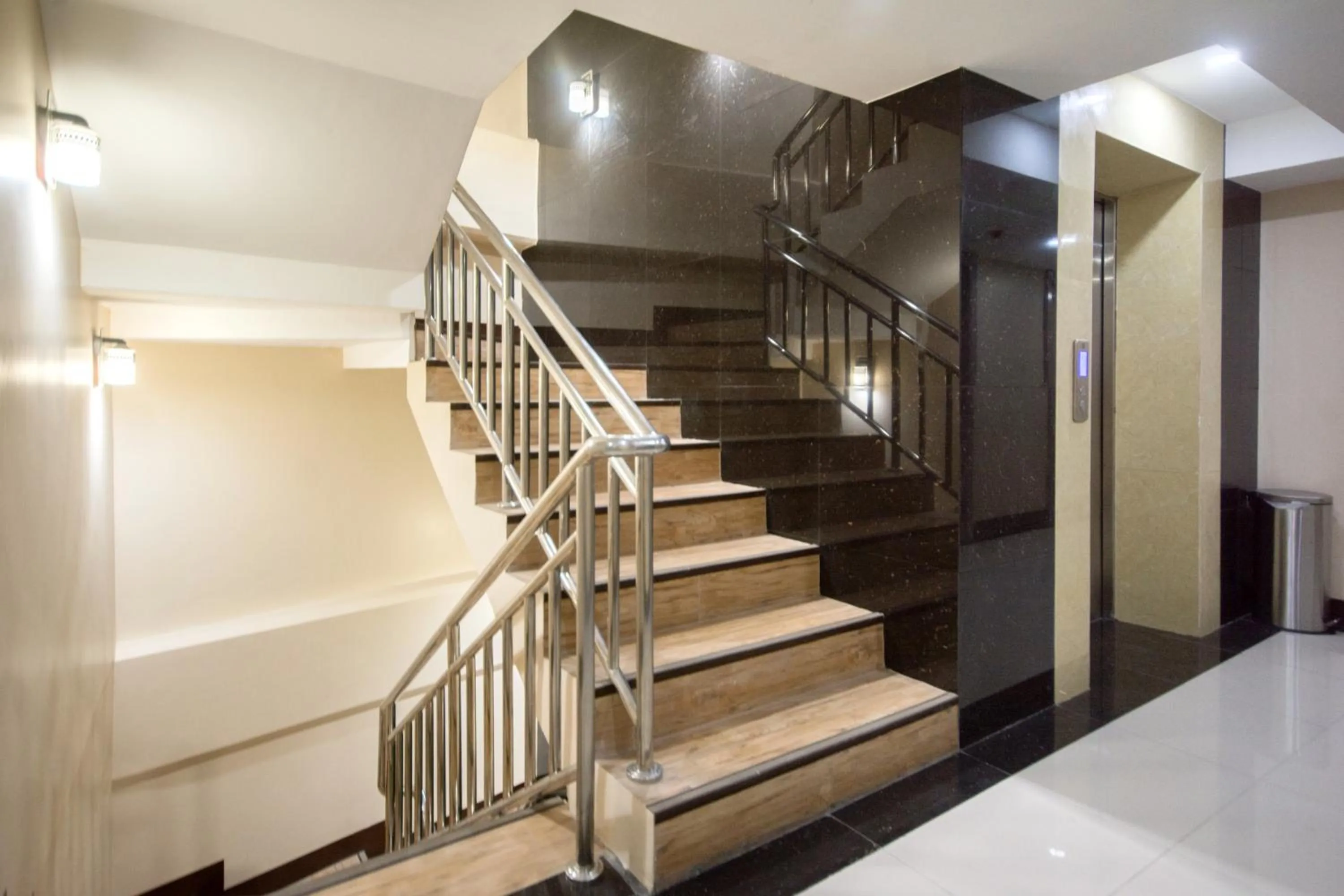 Emerald Island Hotel