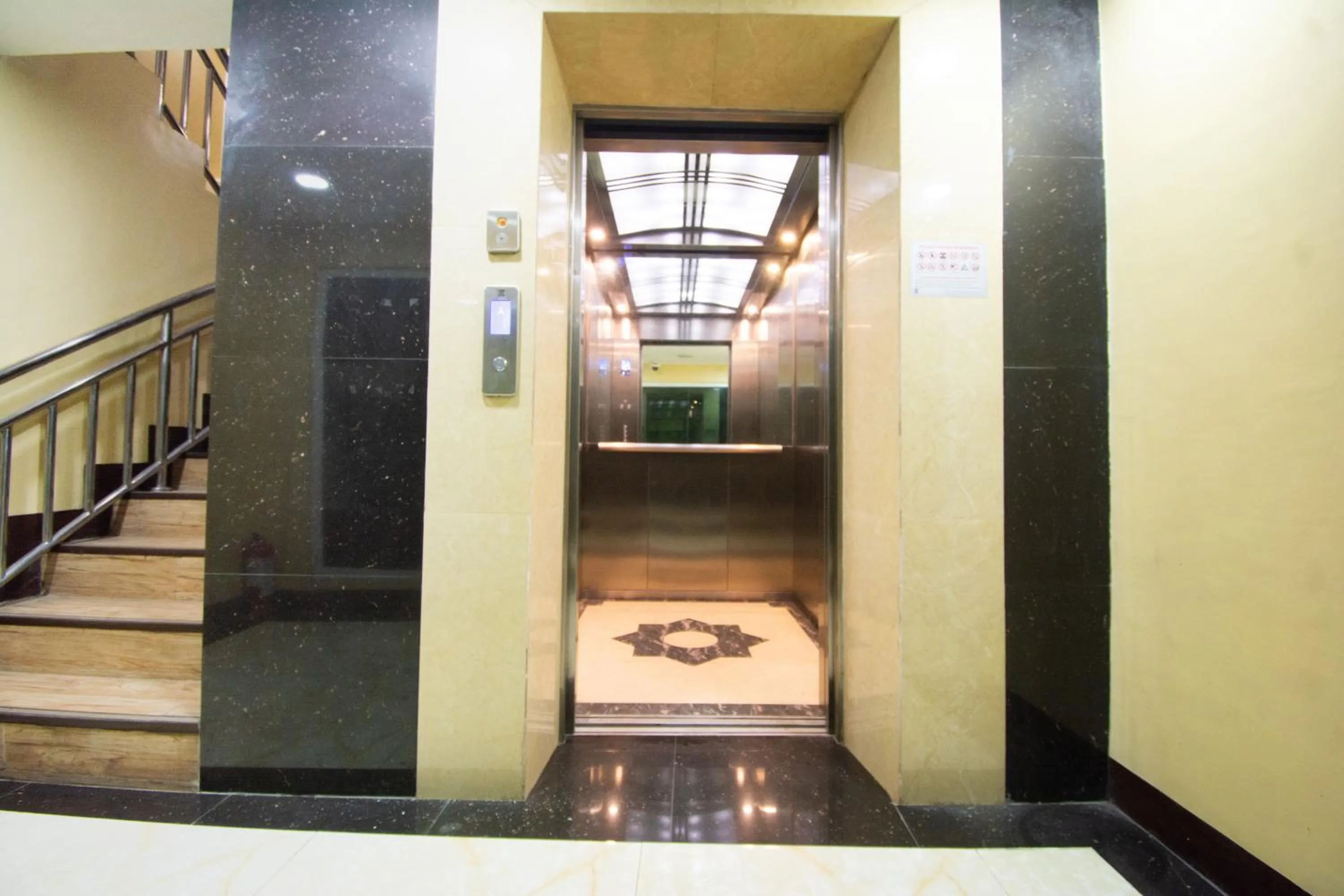 Emerald Island Hotel