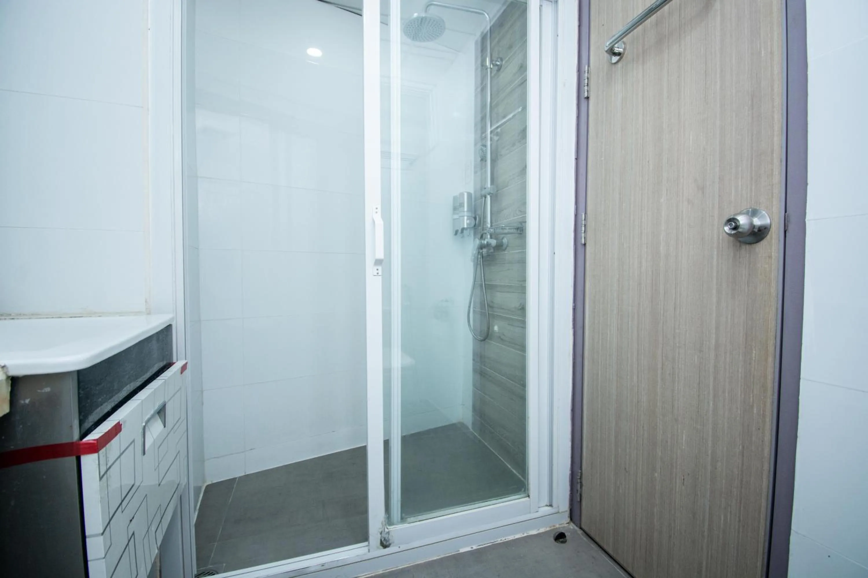 Emerald Island Hotel