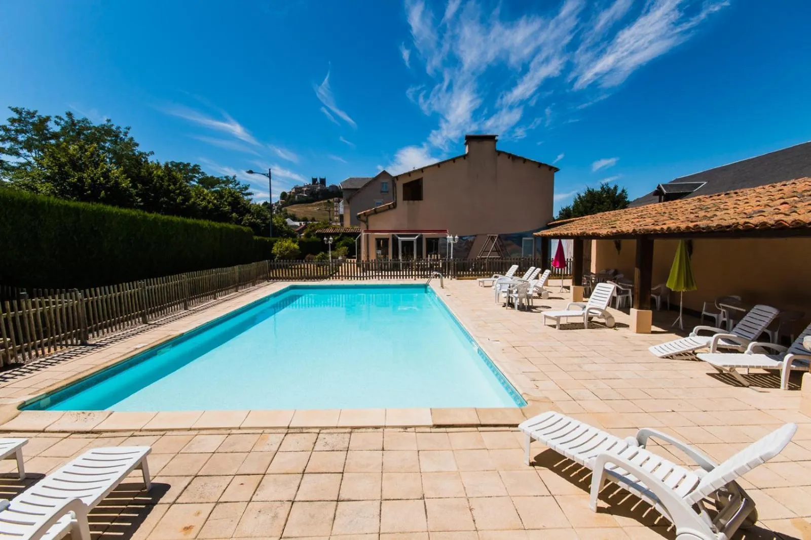 Swimming pool in Les Messageries