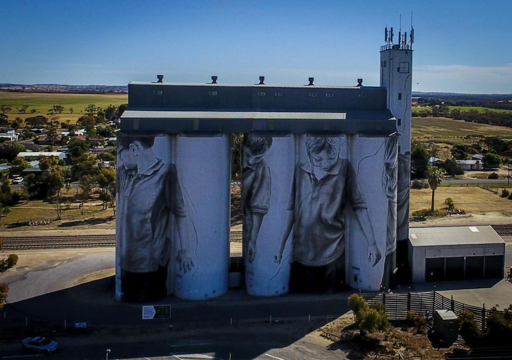 Nearby landmark in Coonalpyn Hotel