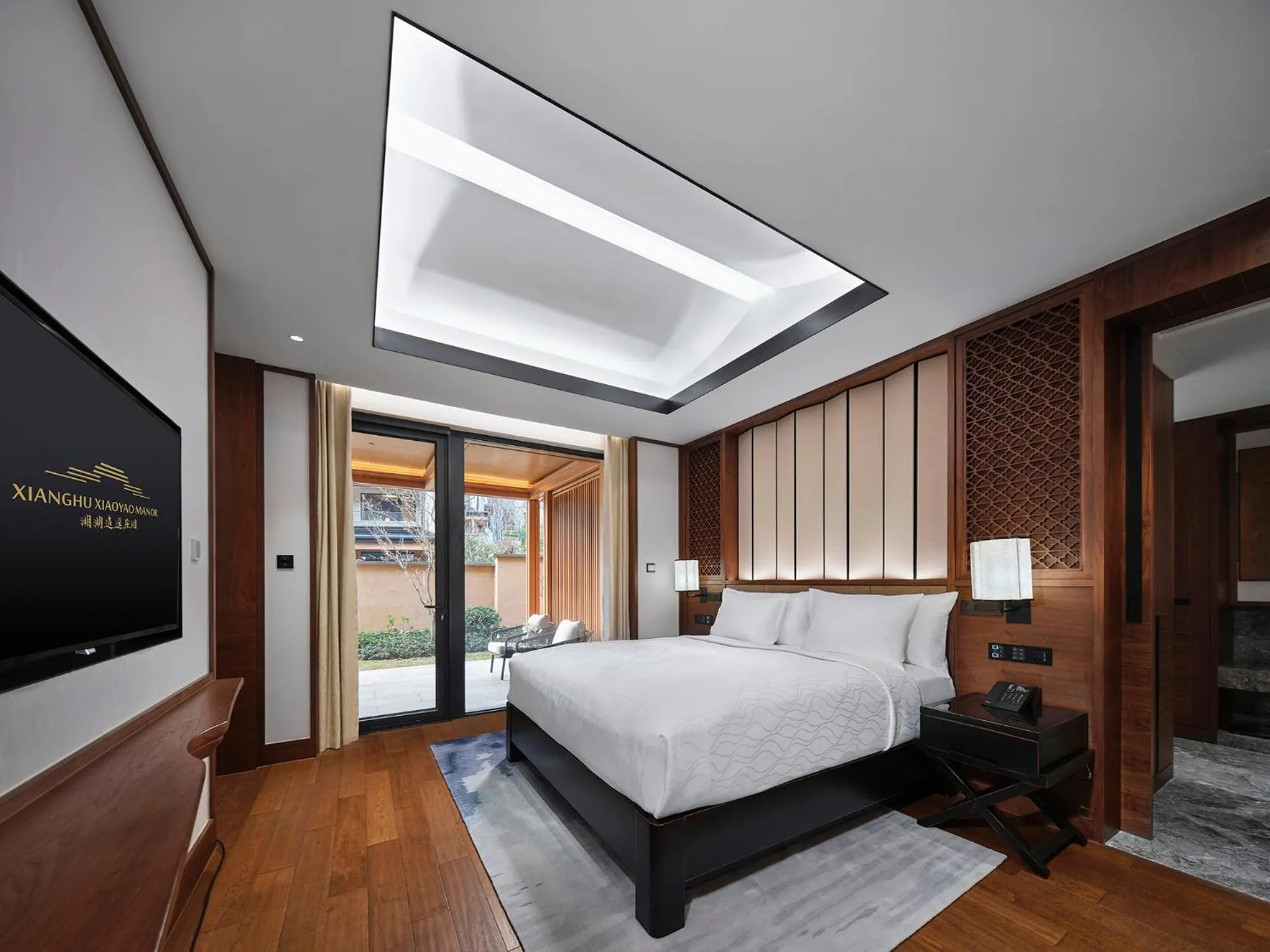 Bedroom, Bed in Xianghu Xiaoyao Manor