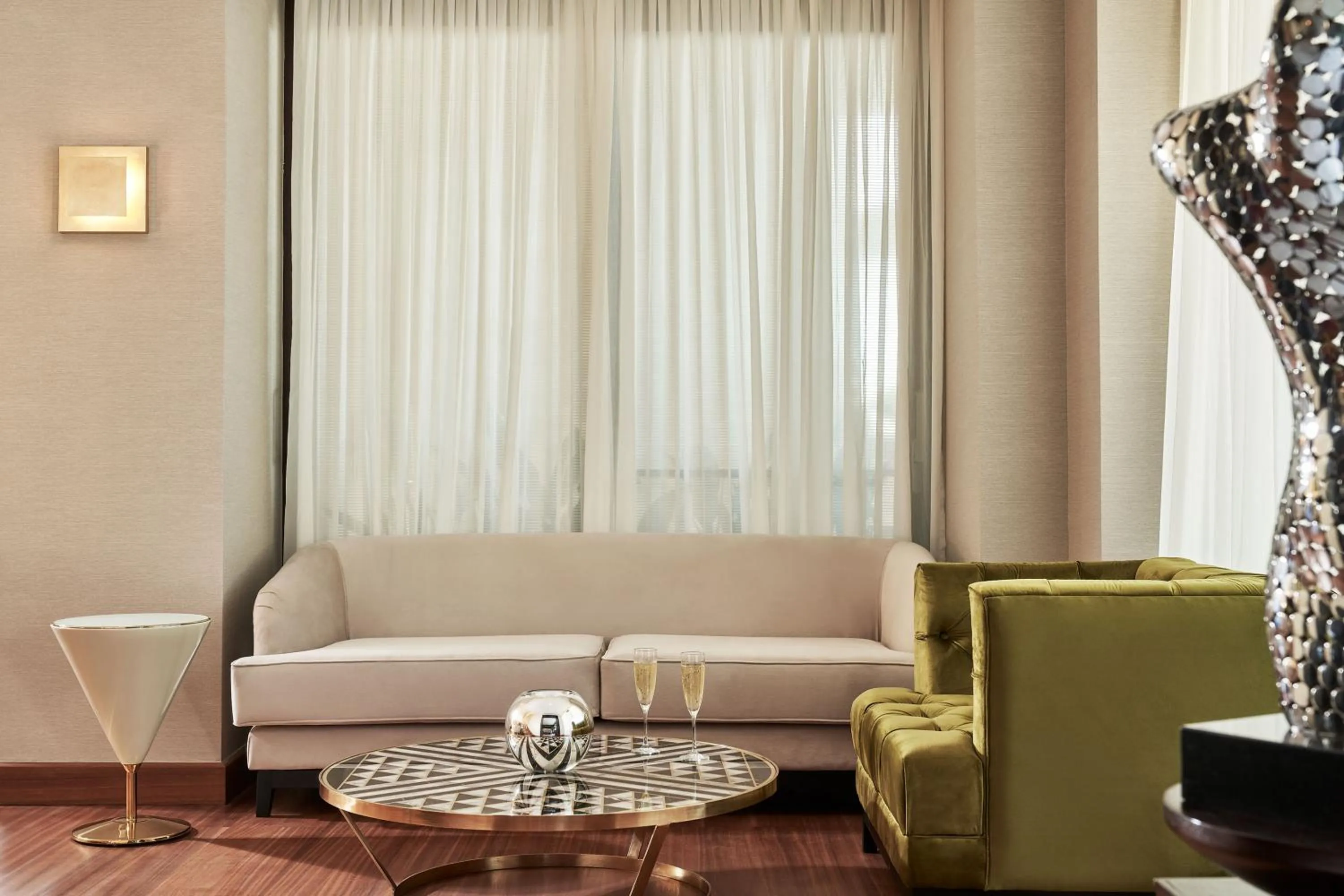 Lobby or reception in Bellevue On The Beach Suites