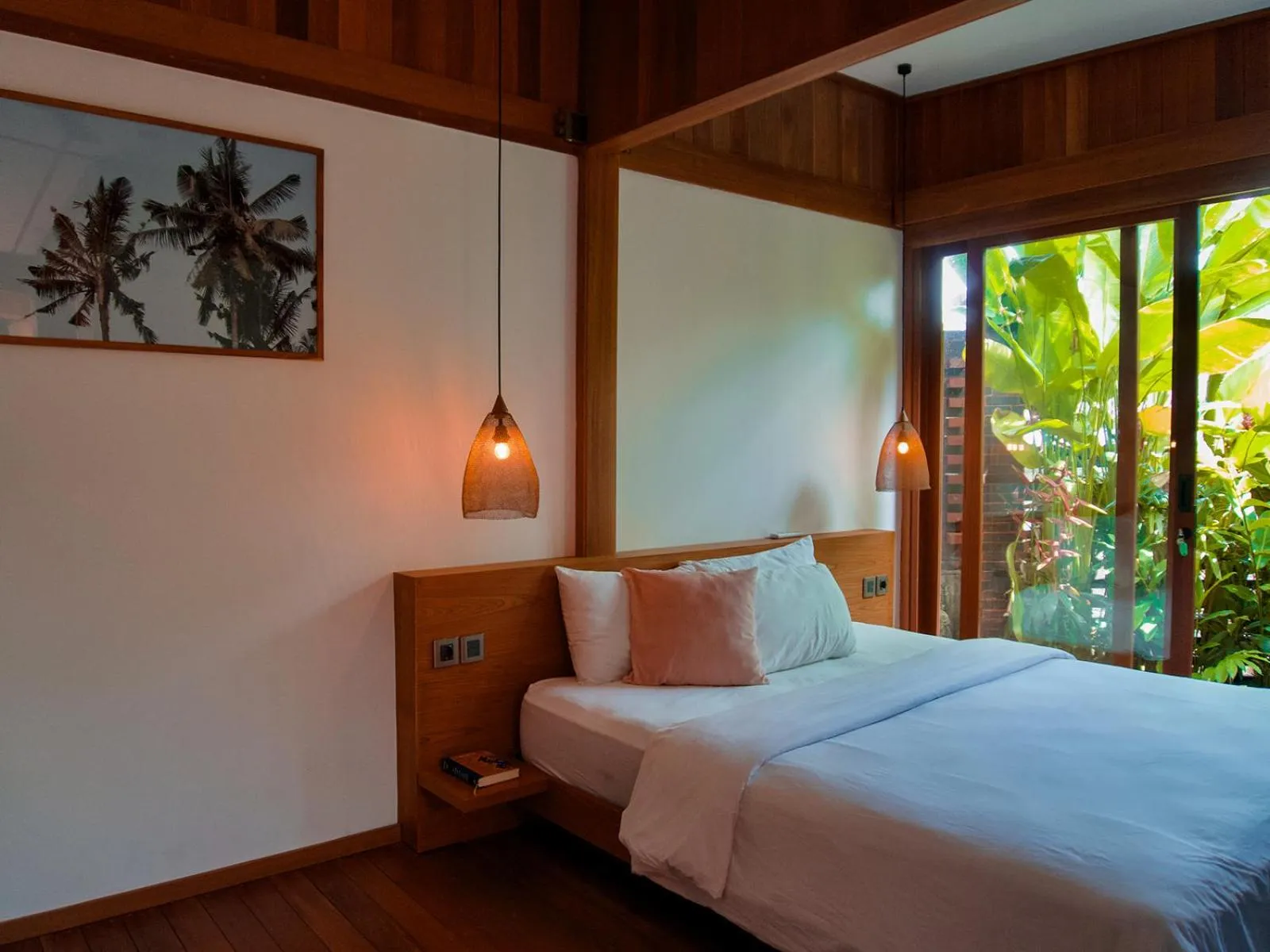 Bed in Grün Canggu Garden