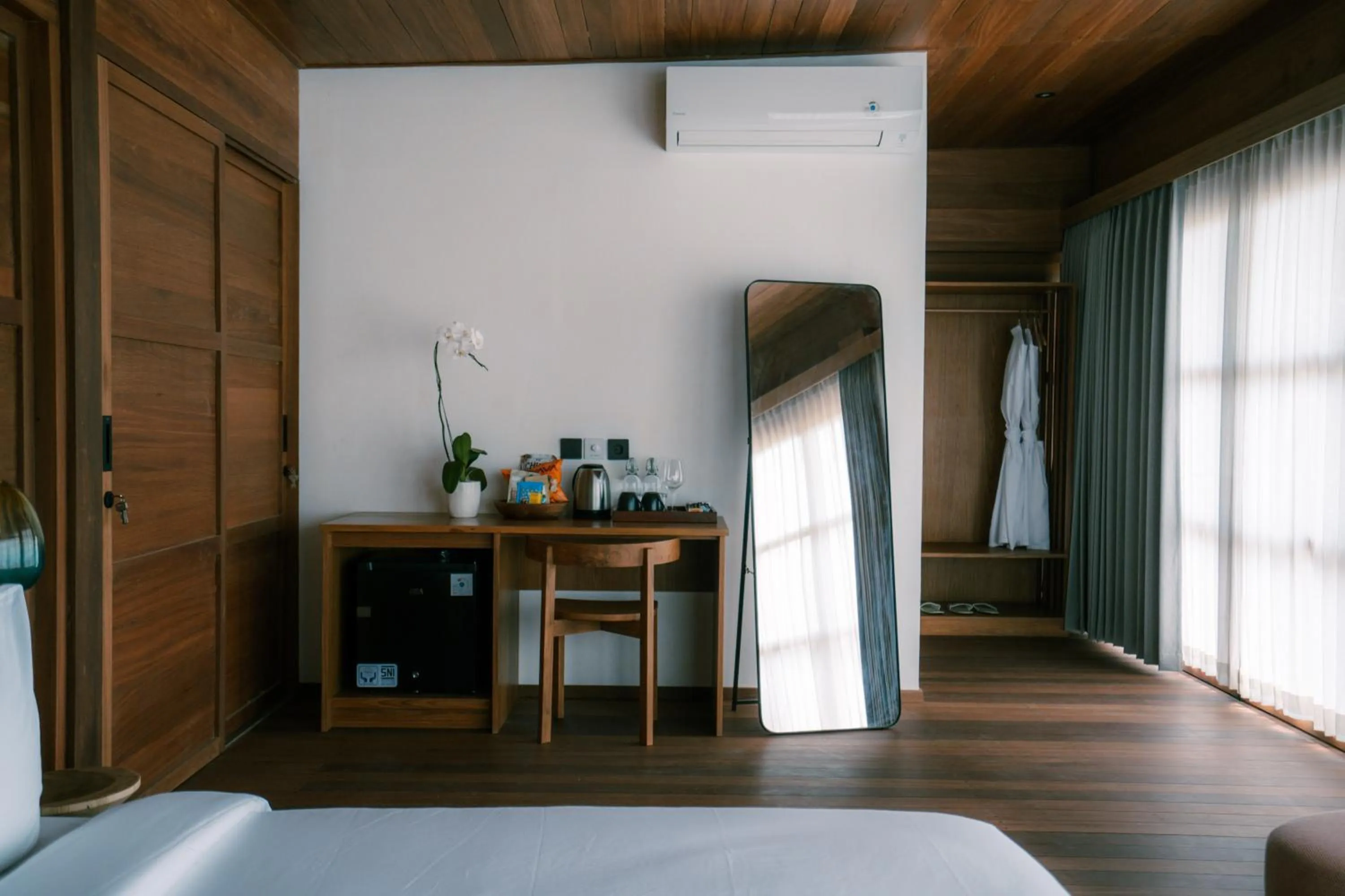 Coffee/tea facilities, Bed in Grün Canggu Garden