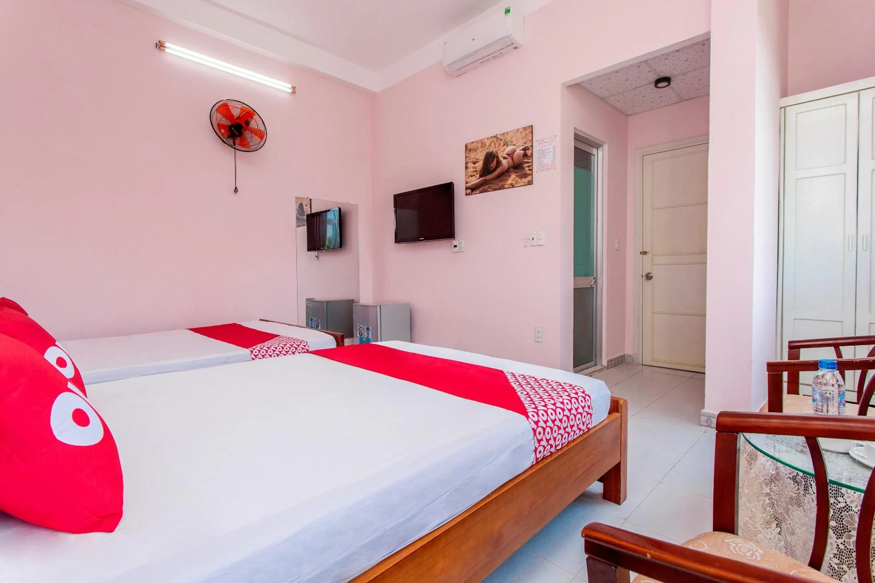 Bedroom, Bed in OYO 962 Tulip Motel