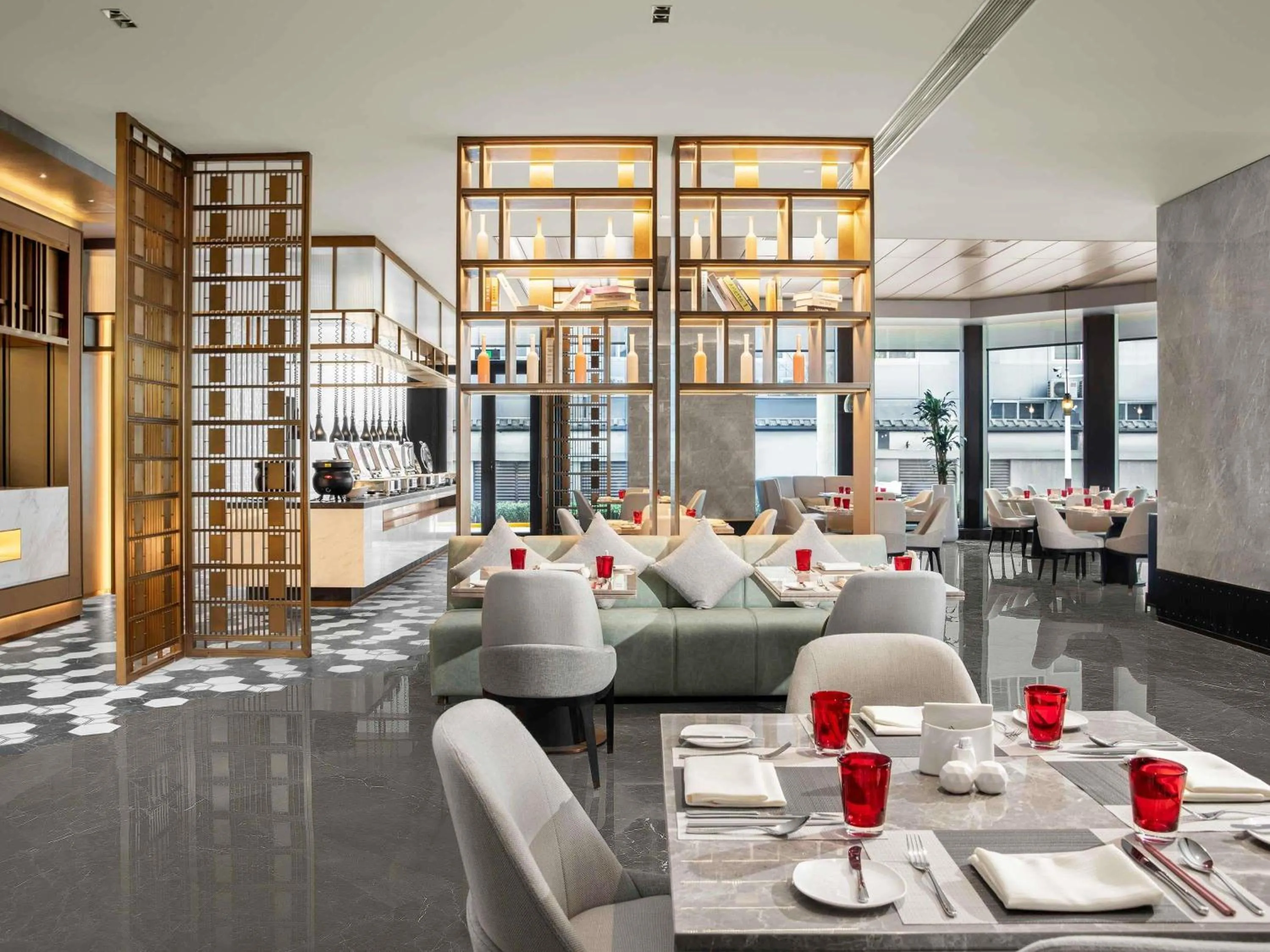 Restaurant/places to eat in Swissotel Beijing Hong Kong Macau Center