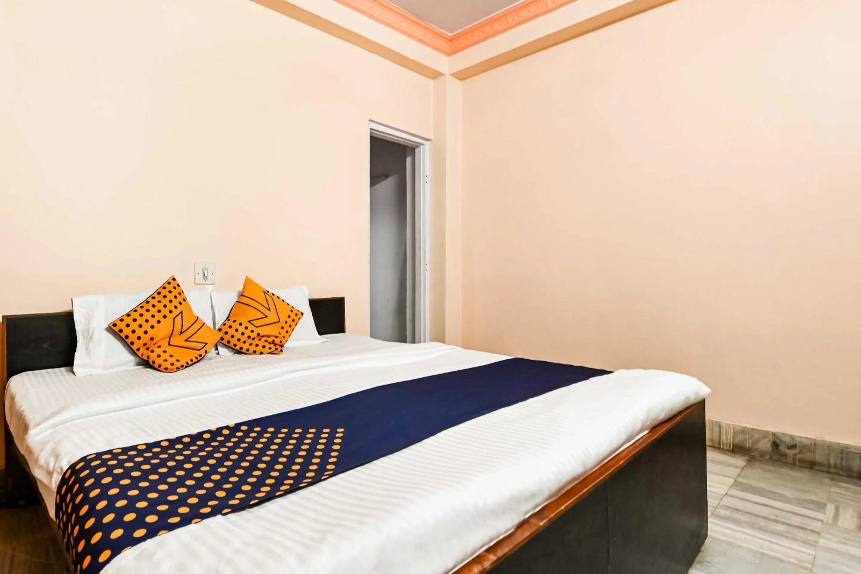 Bedroom in SPOT ON Hotel Pink Sun