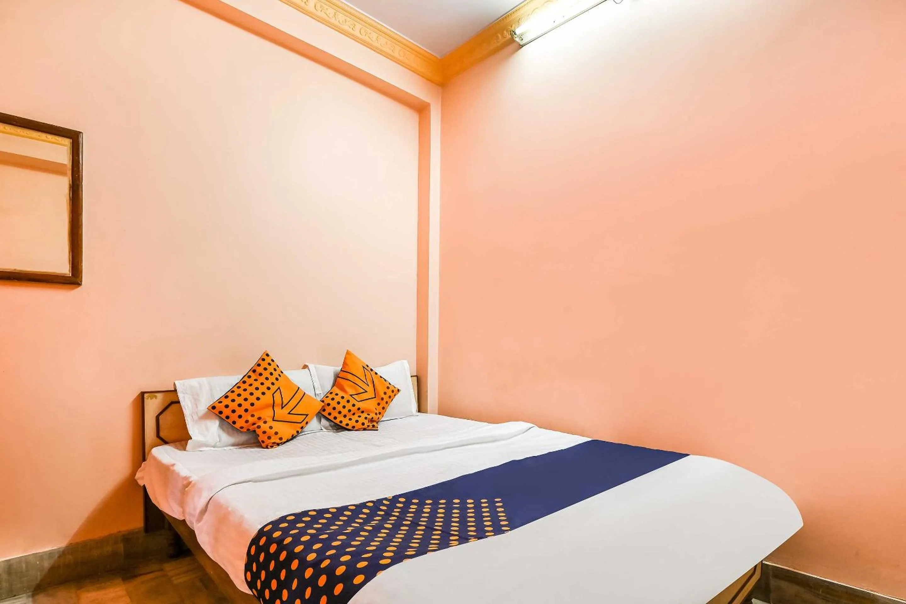 Bedroom in SPOT ON Hotel Pink Sun