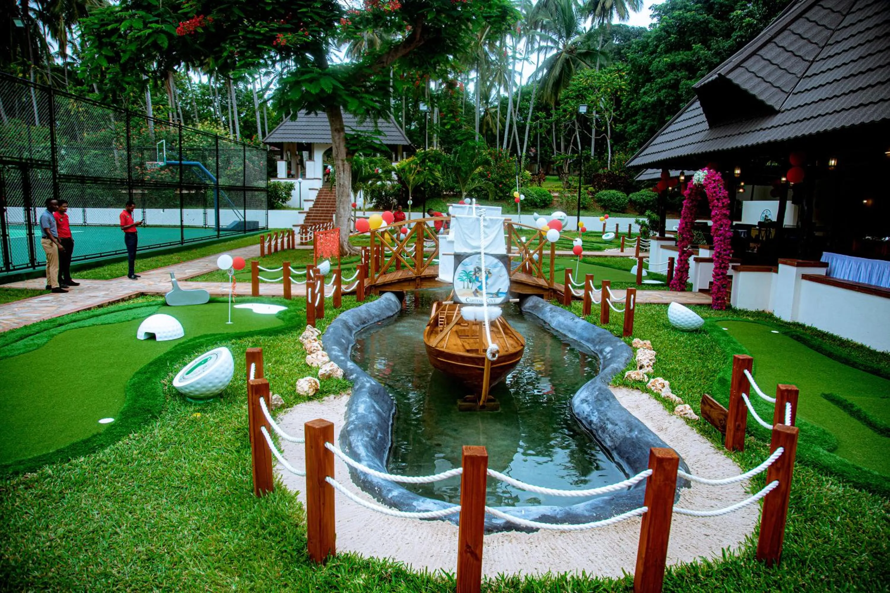 Minigolf in Sea Cliff Resort & Spa