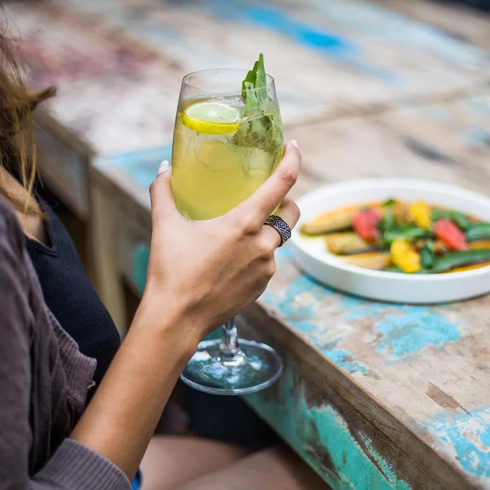 Restaurant/places to eat in Red Thread Calangute