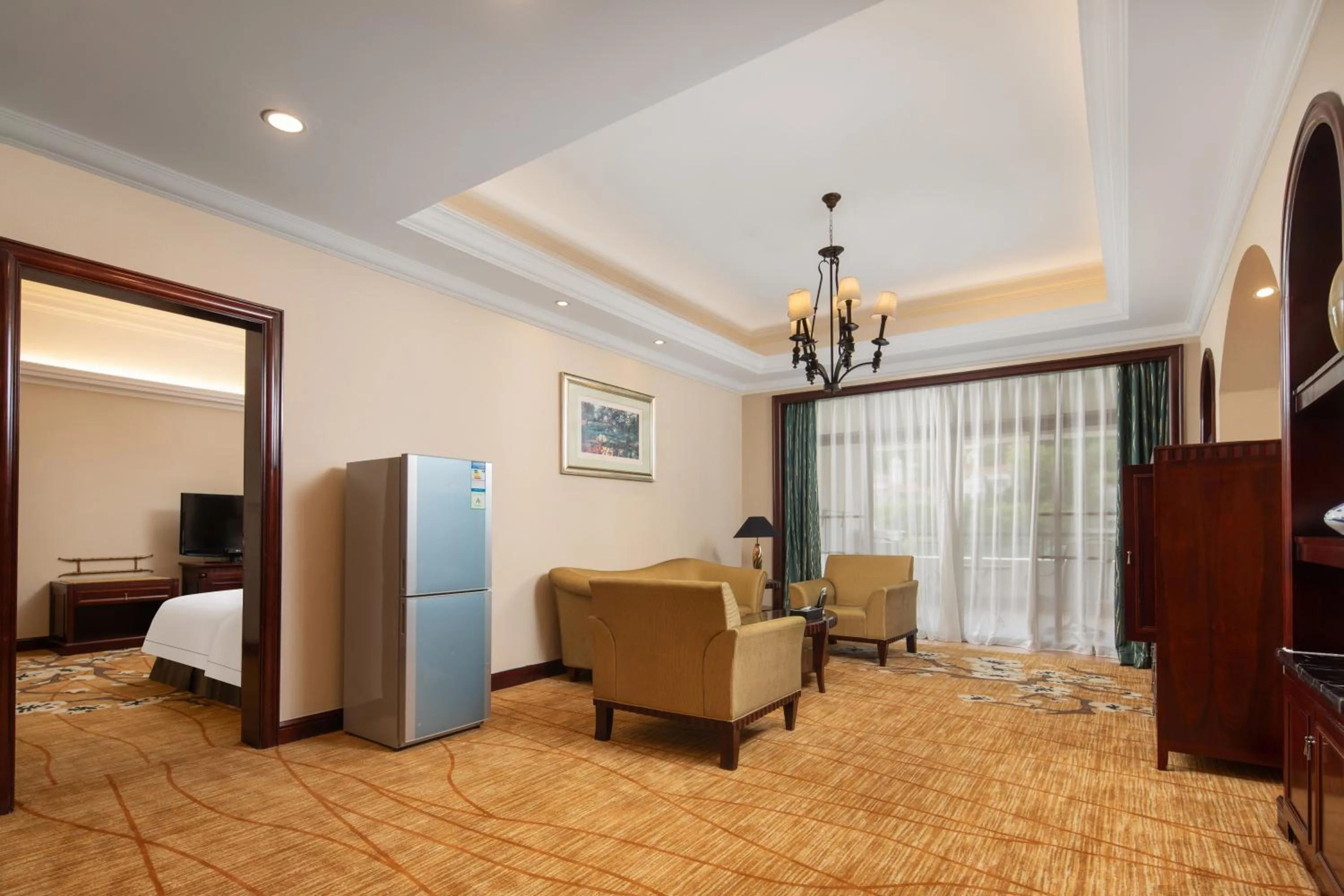 Guangzhou Phoenix City Hotel