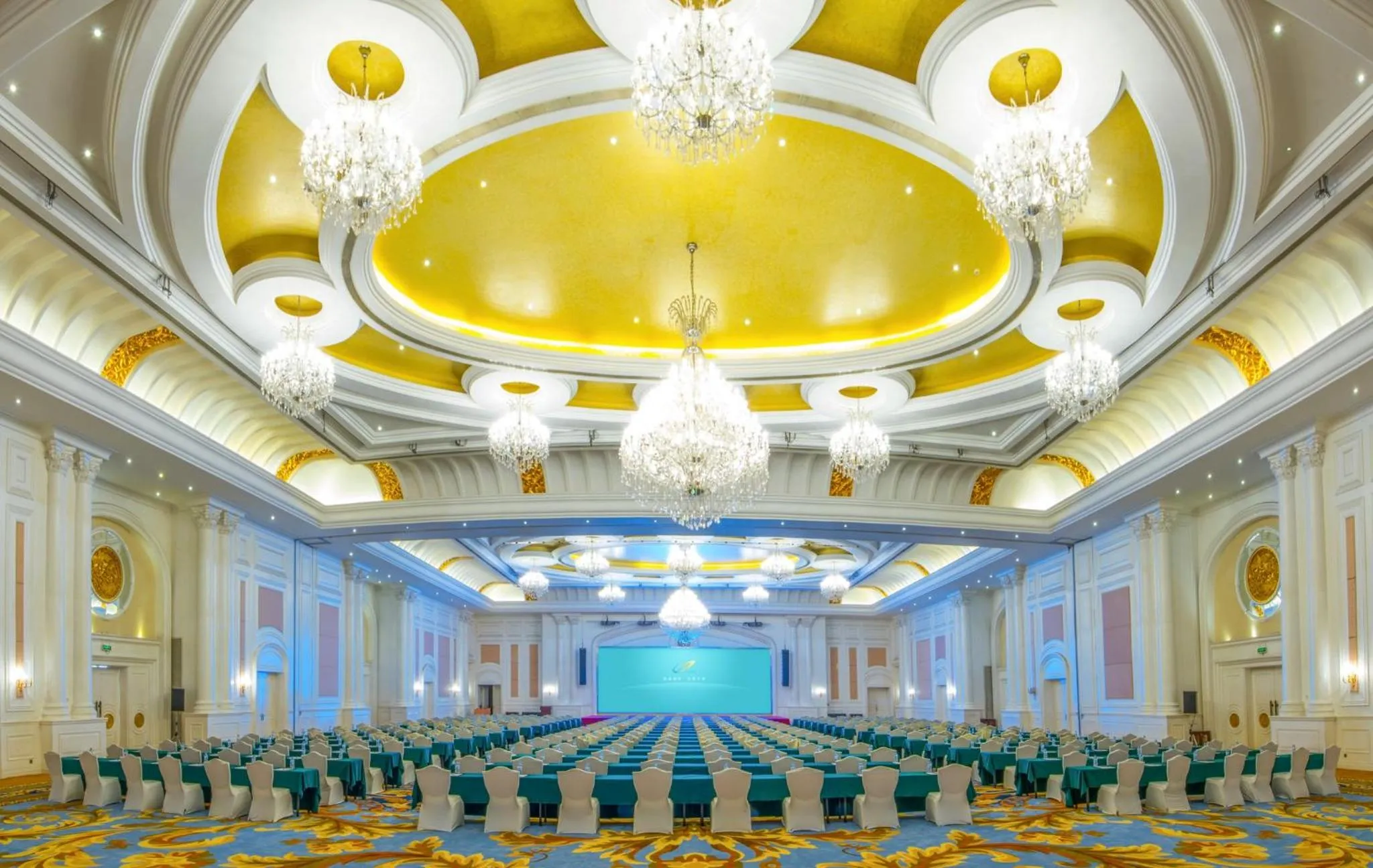 Guangzhou Phoenix City Hotel