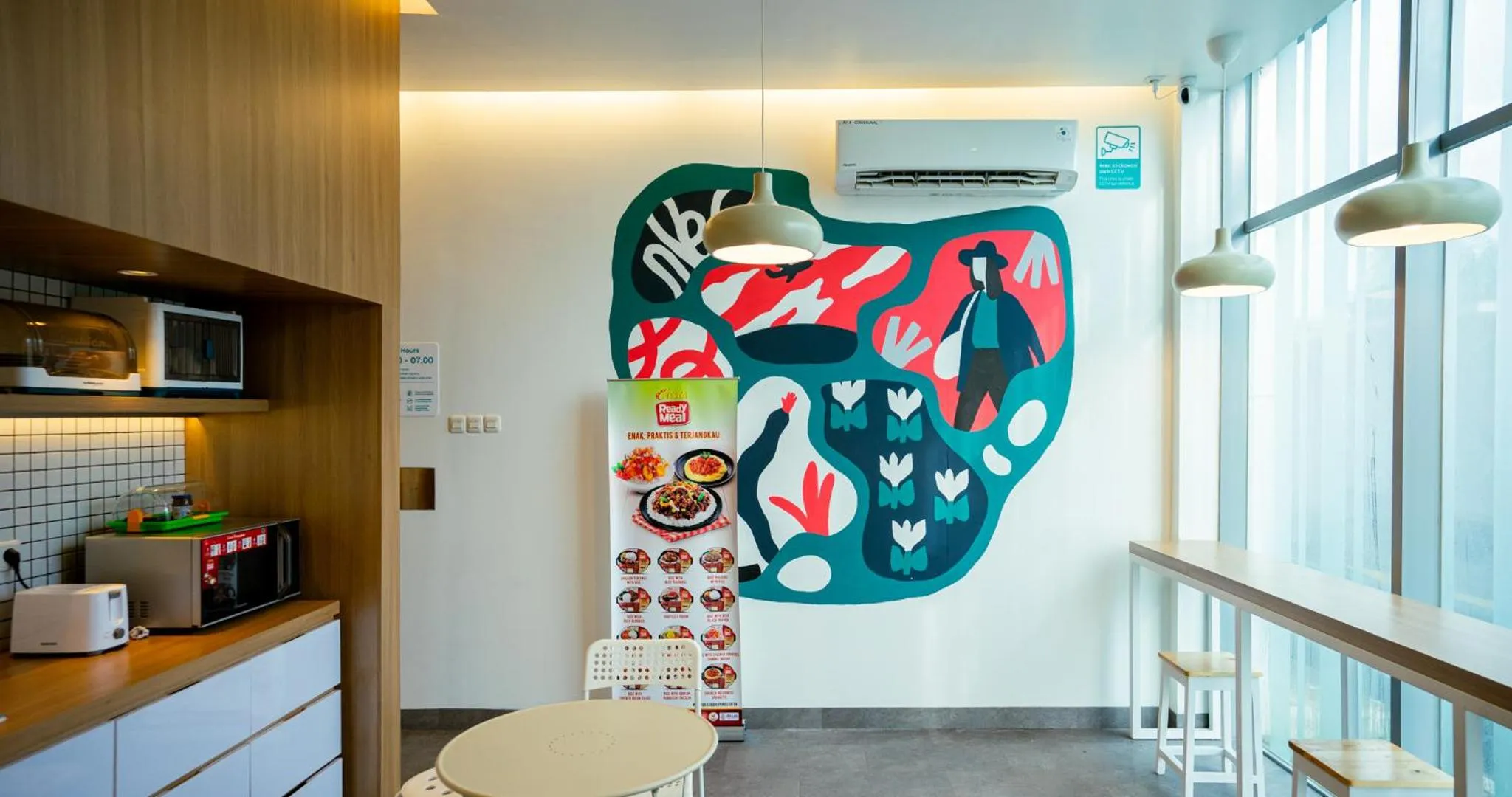 Dining area in Bobopod Airport CBC, Tangerang