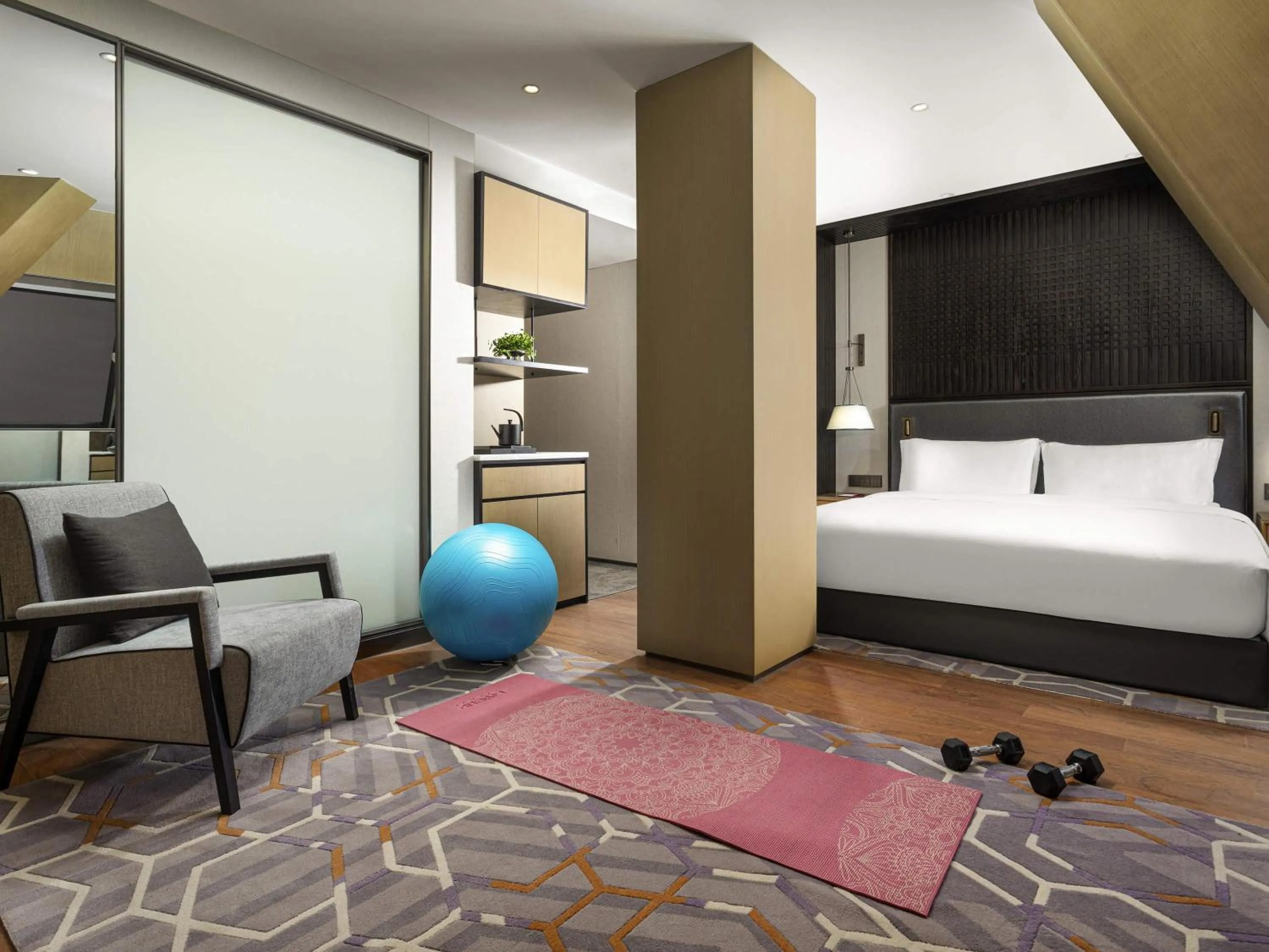 Bedroom, Bed in Swissôtel Hefei Grand Park