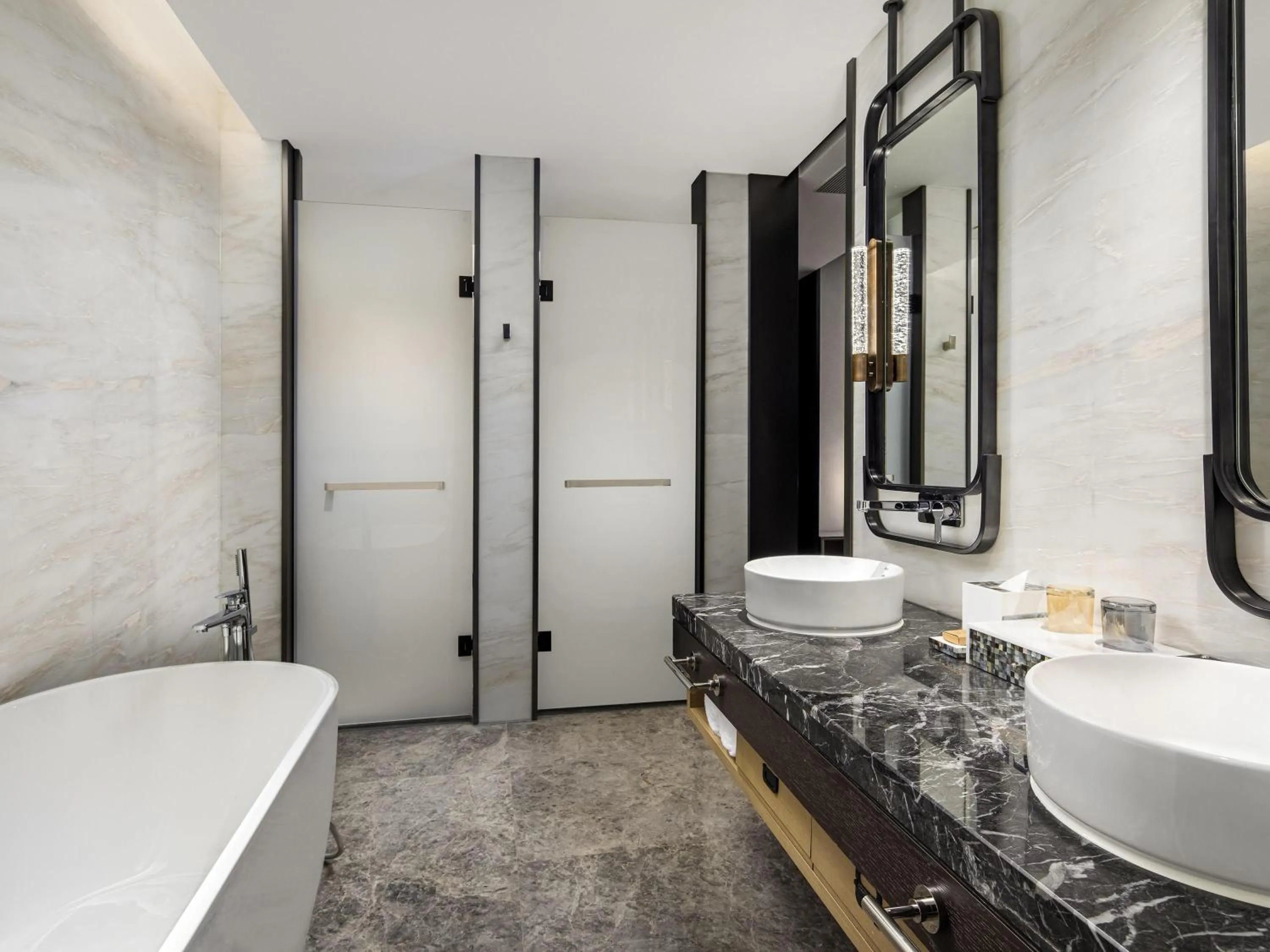 Photo of the whole room in Swissôtel Hefei Grand Park