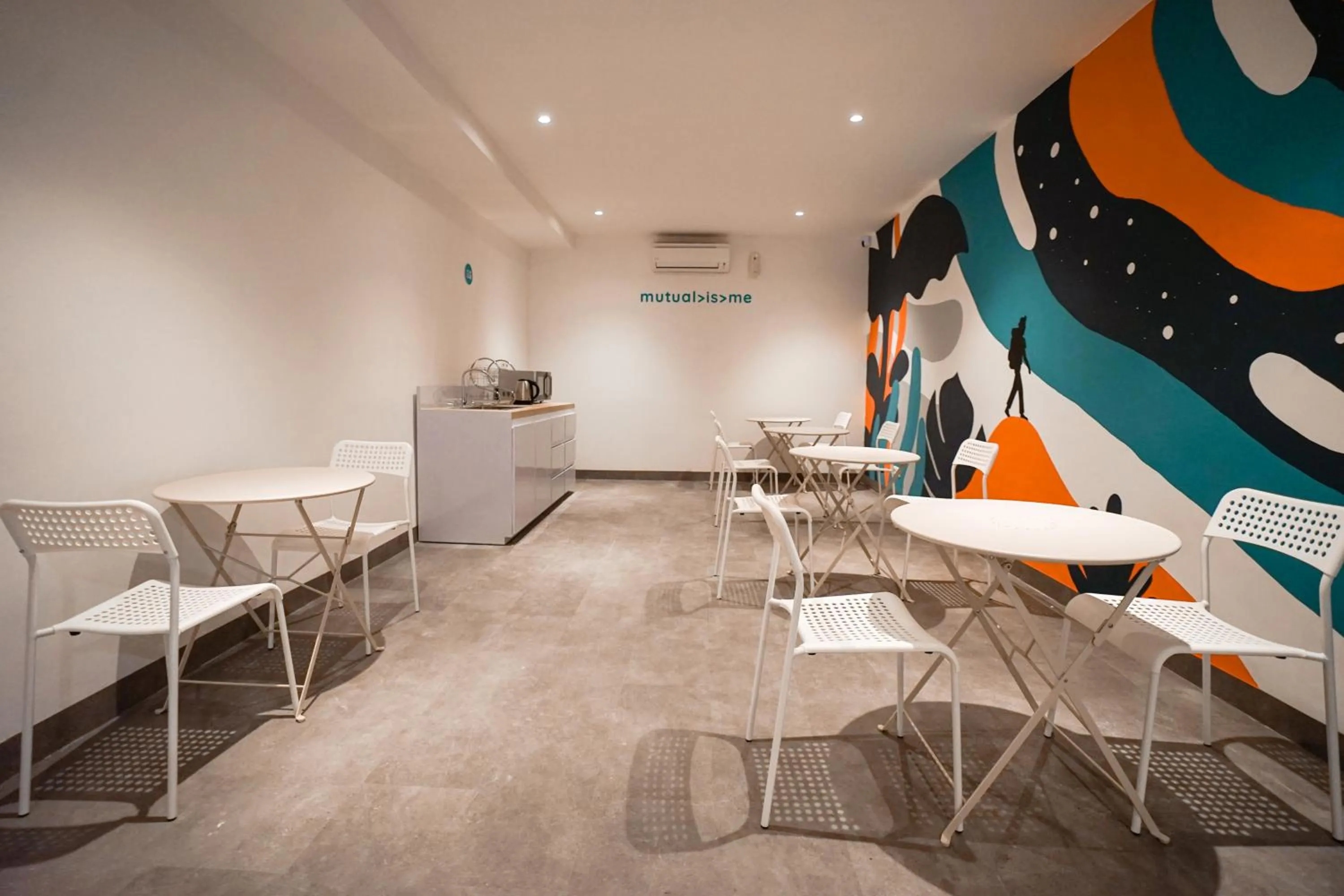 Area and facilities in Bobopod Tanah Abang, Jakarta