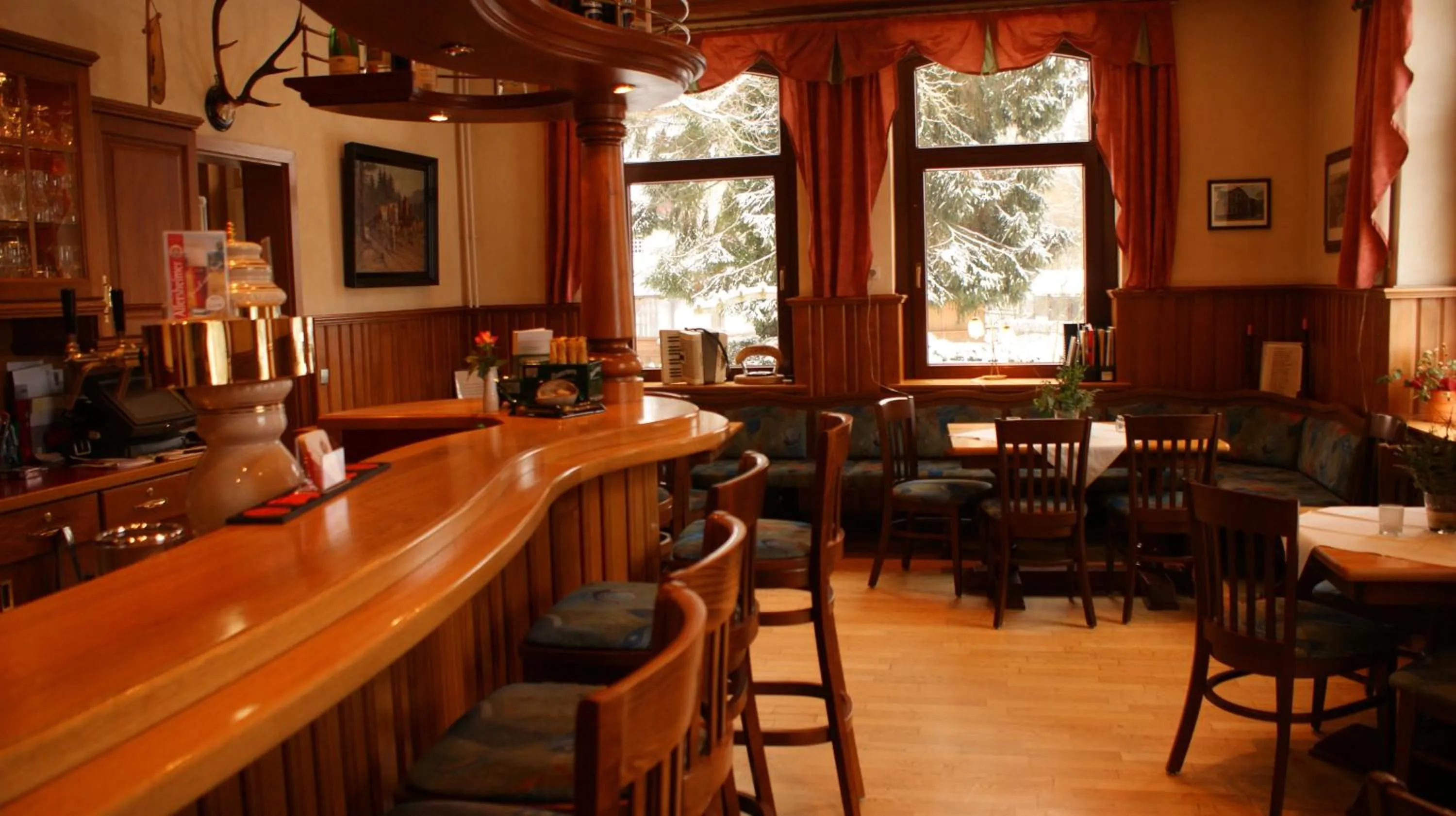 Lounge or bar in LandHotel Lönskrug