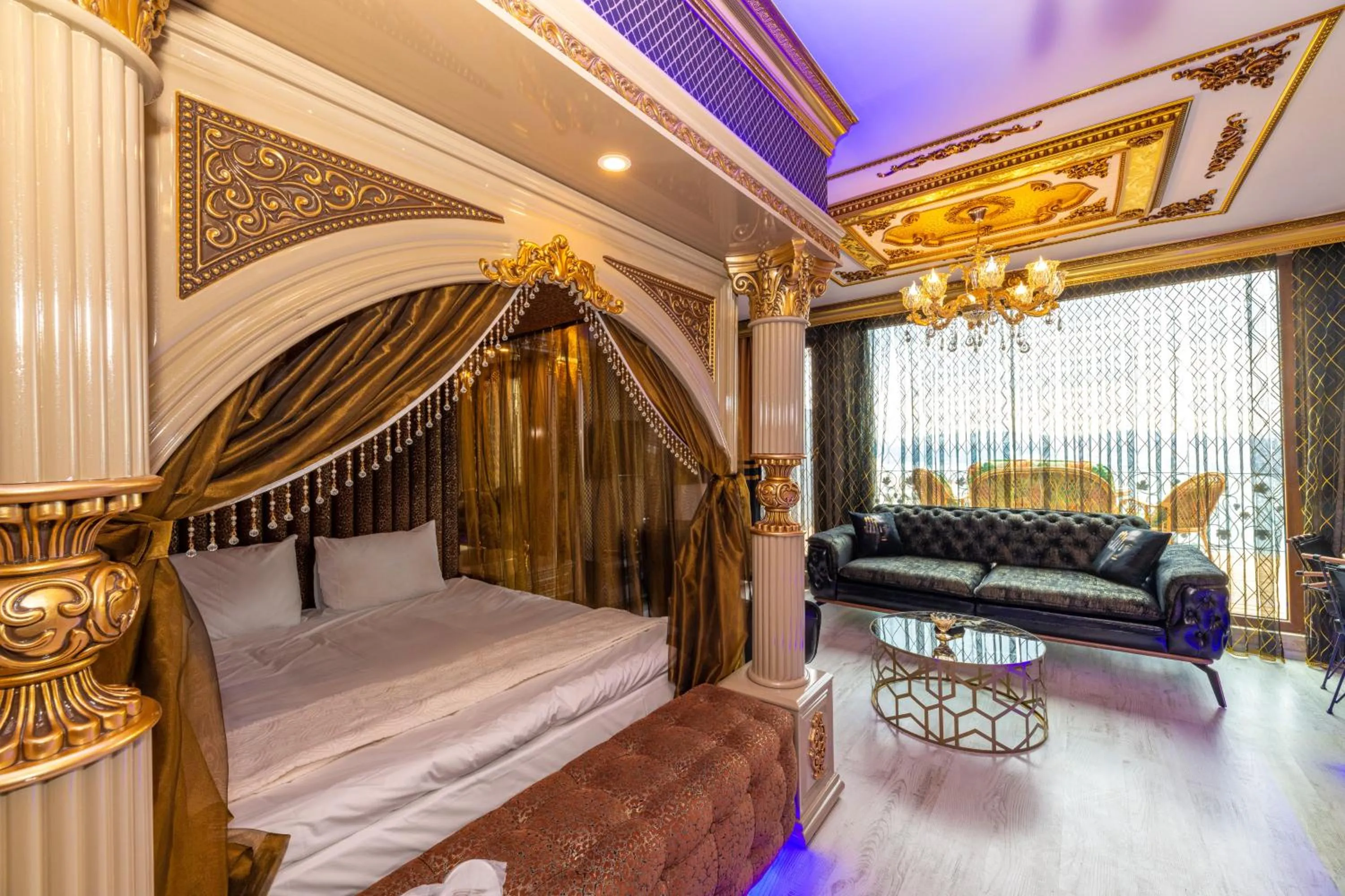 Living room, Bed in Istanbul Taksim Residence Hotel By MESUT