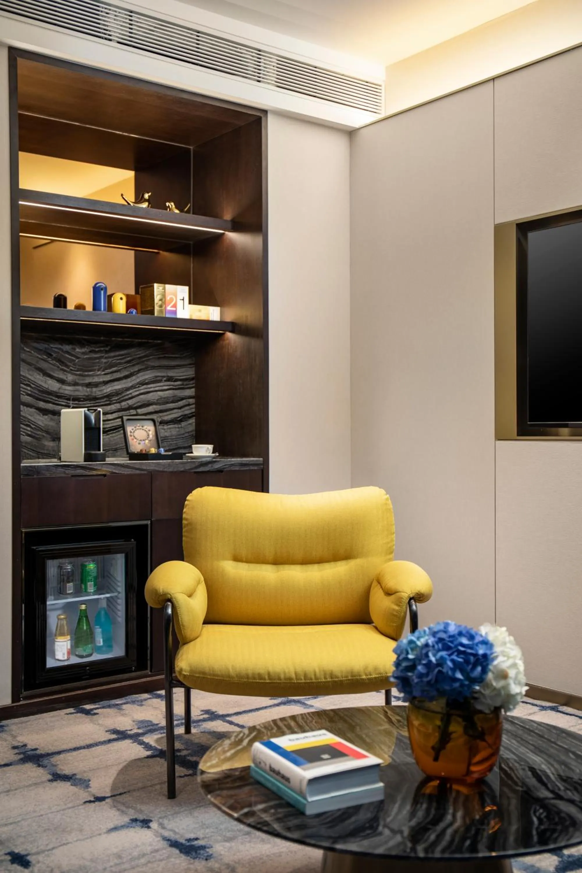 minibar in voco Wuhan Xinhua by IHG