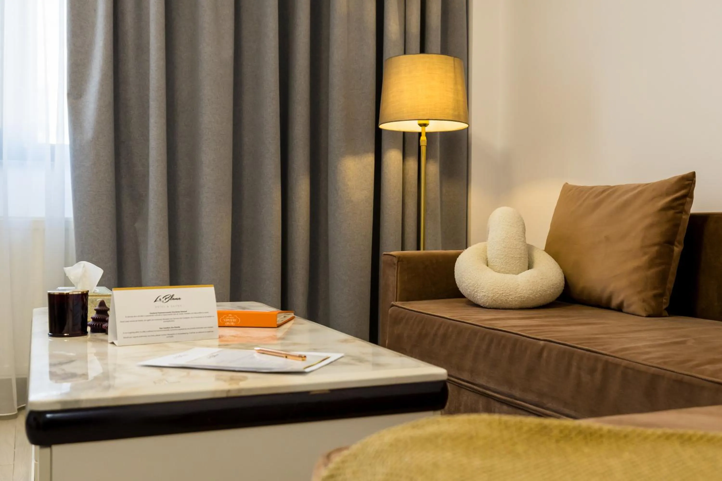 Bed in Le Blanc ApartHotel