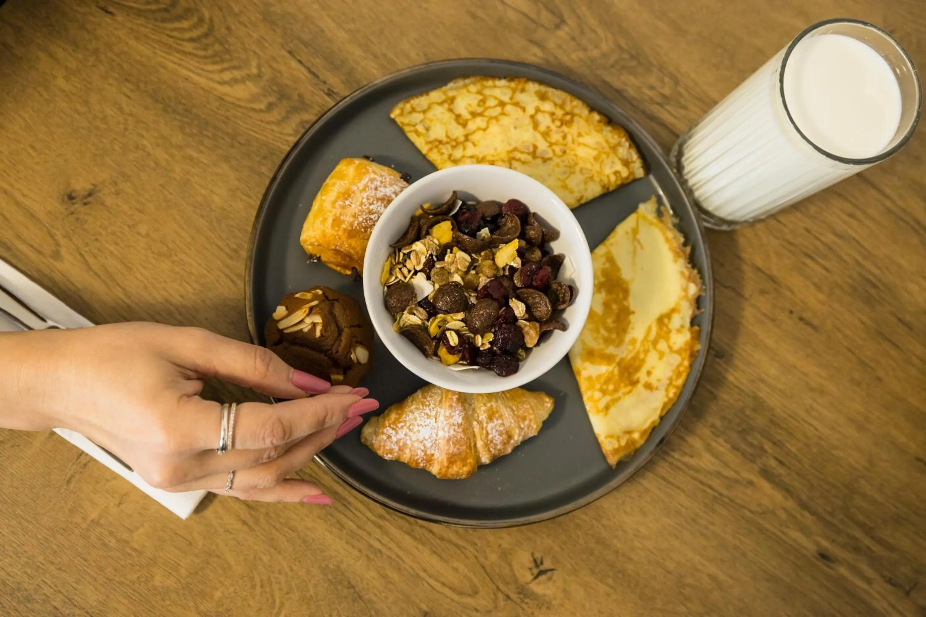 Food and drinks in Le Blanc ApartHotel