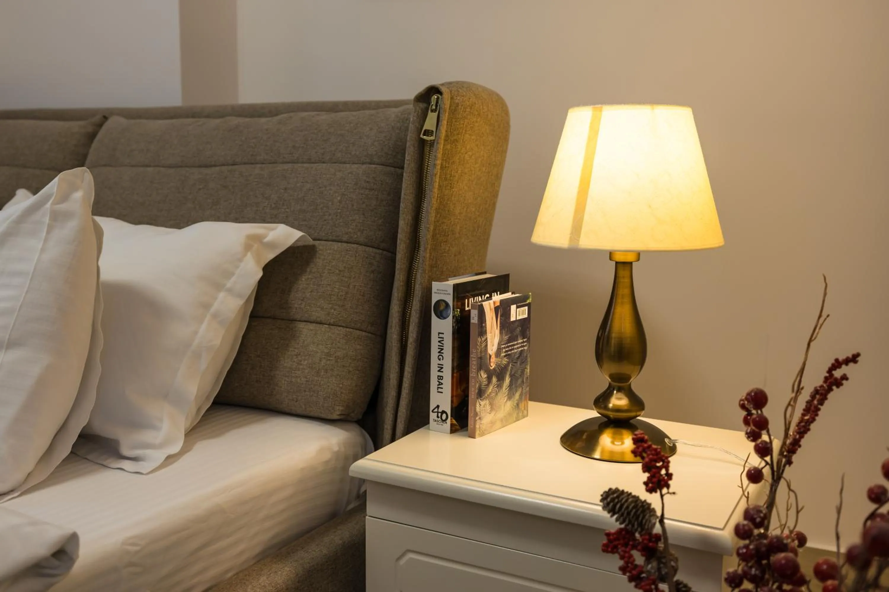 Bed in Le Blanc ApartHotel