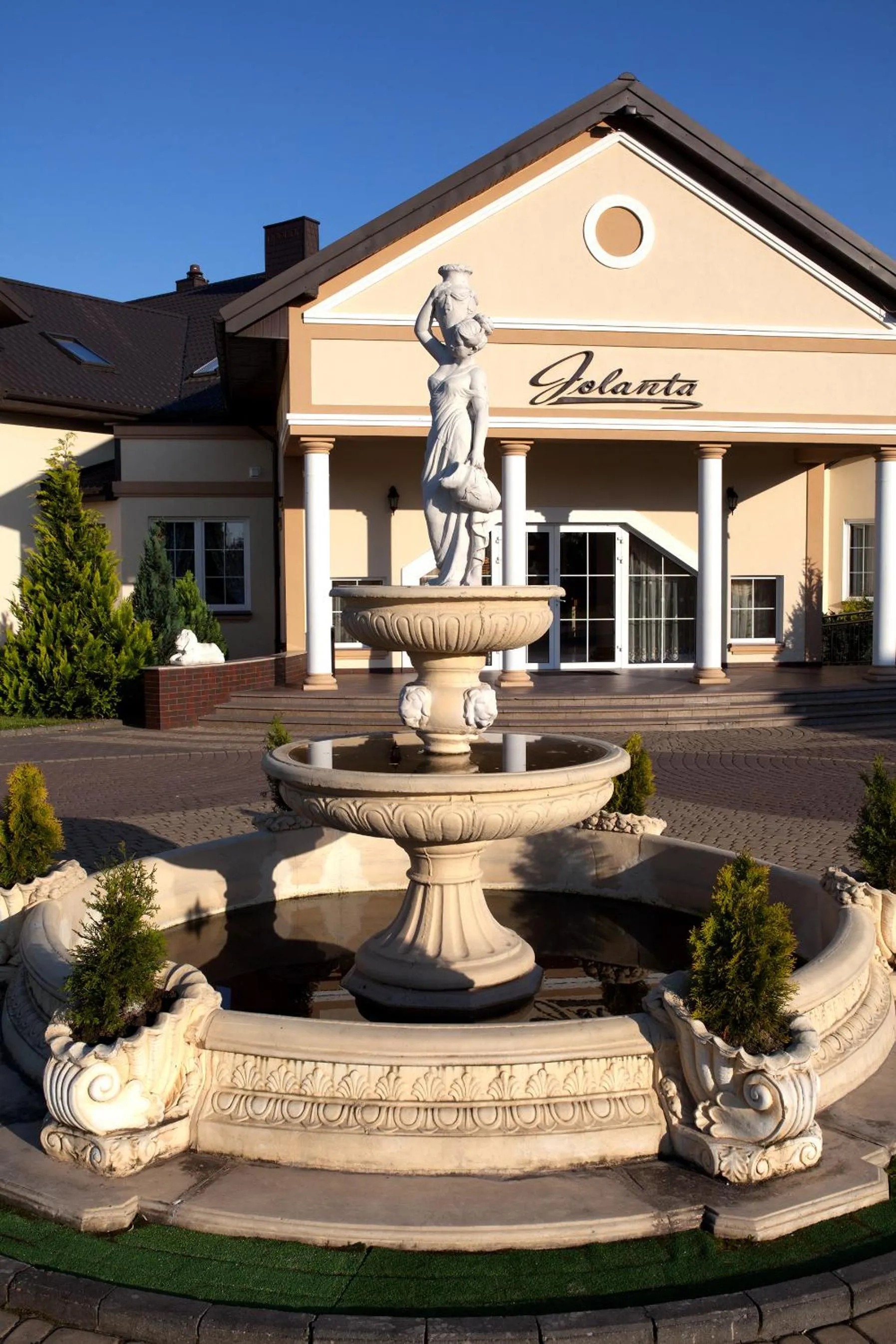 Facade/entrance in Dworek Jolanta