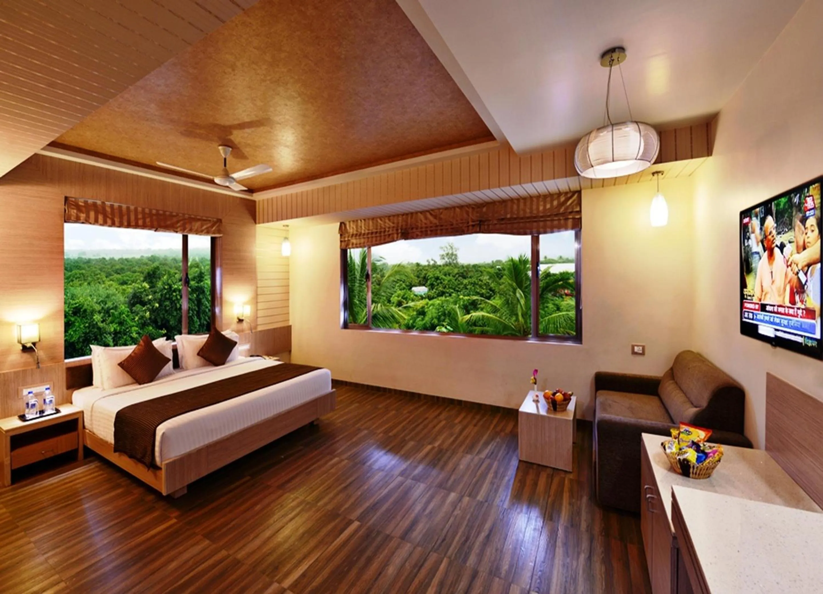 Bedroom, Bed in Sarovar Portico Sasangir