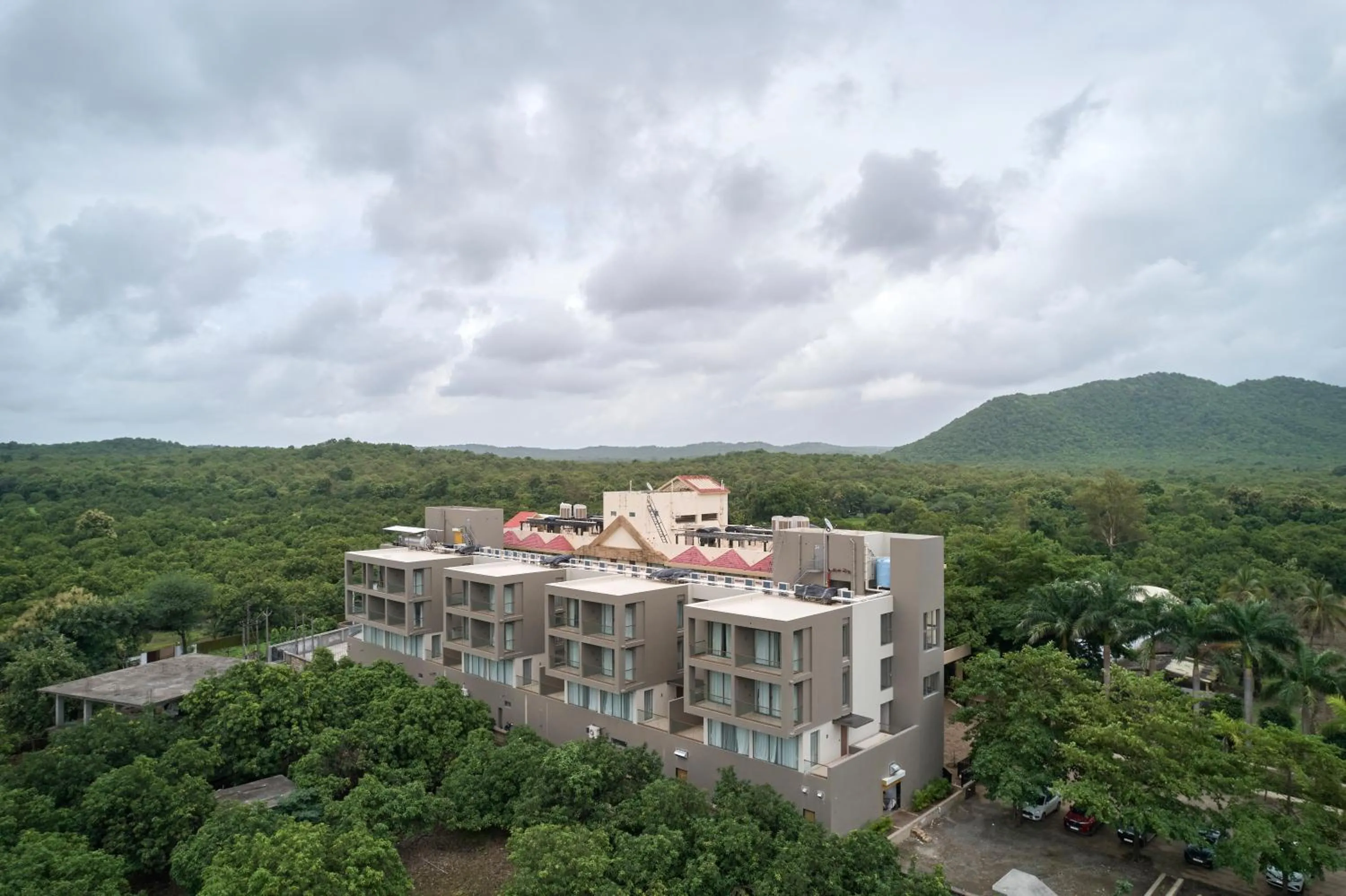 Property building in Sarovar Portico Sasangir