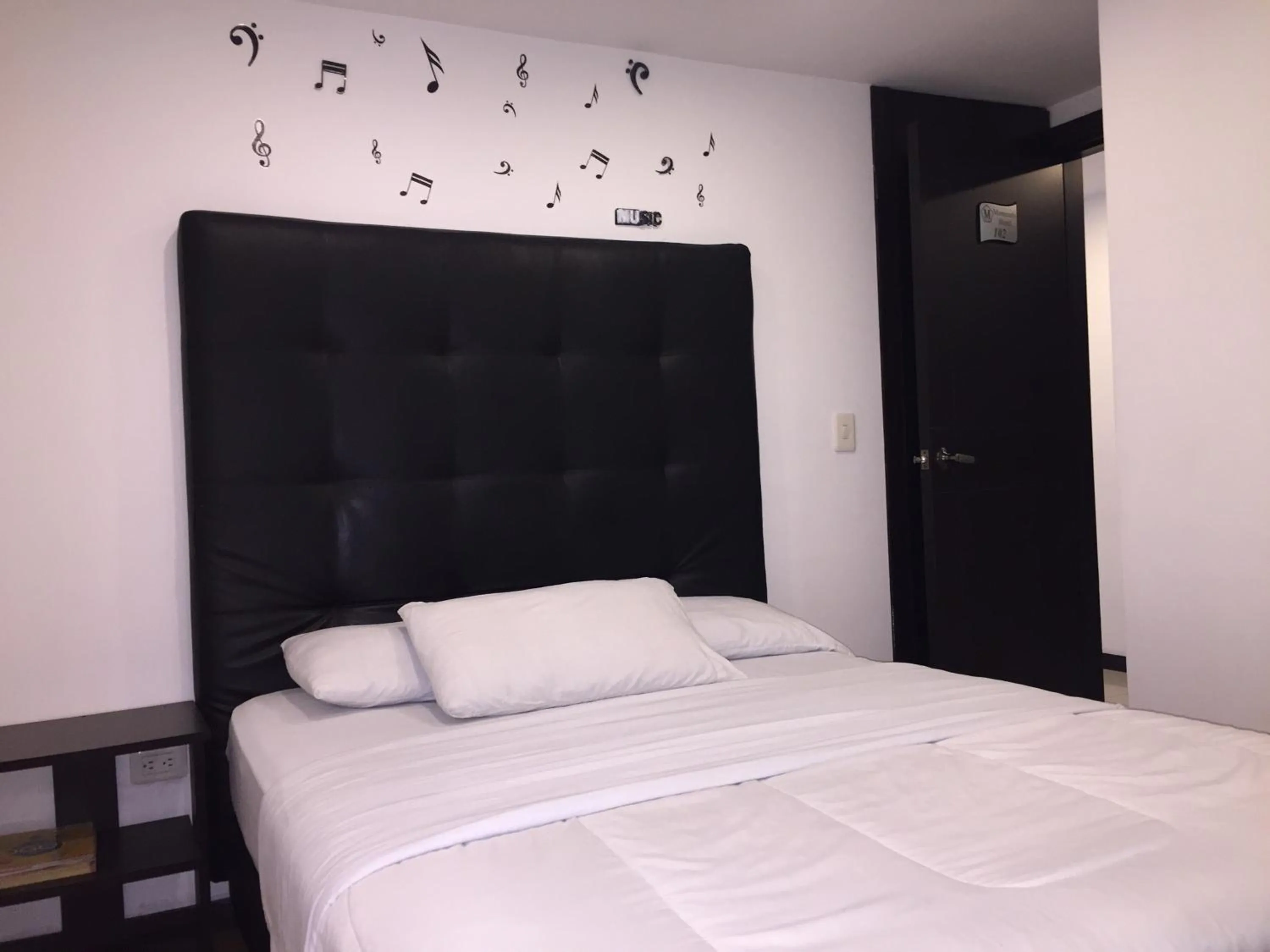 Bed in Hotel Montecarlo Boutique