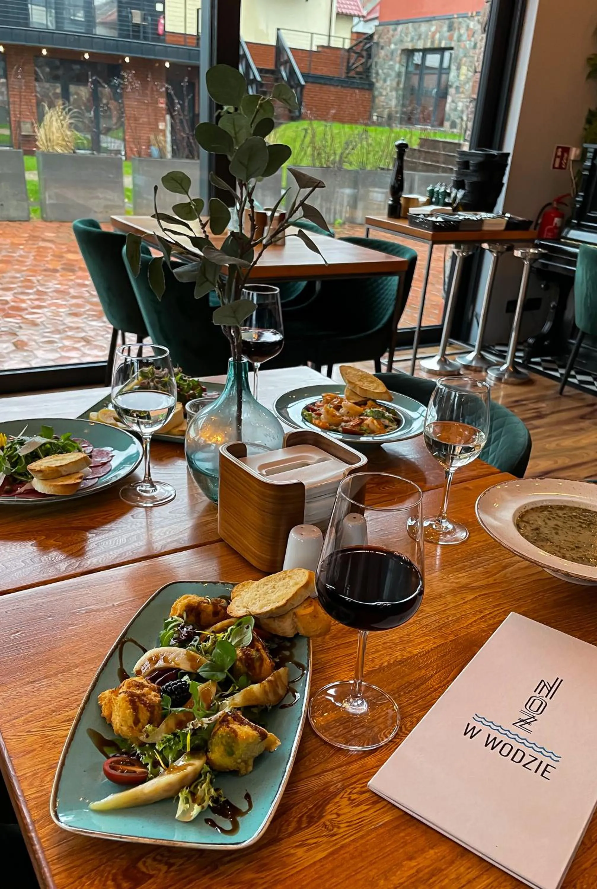 Restaurant/places to eat in Kurort Kameralny