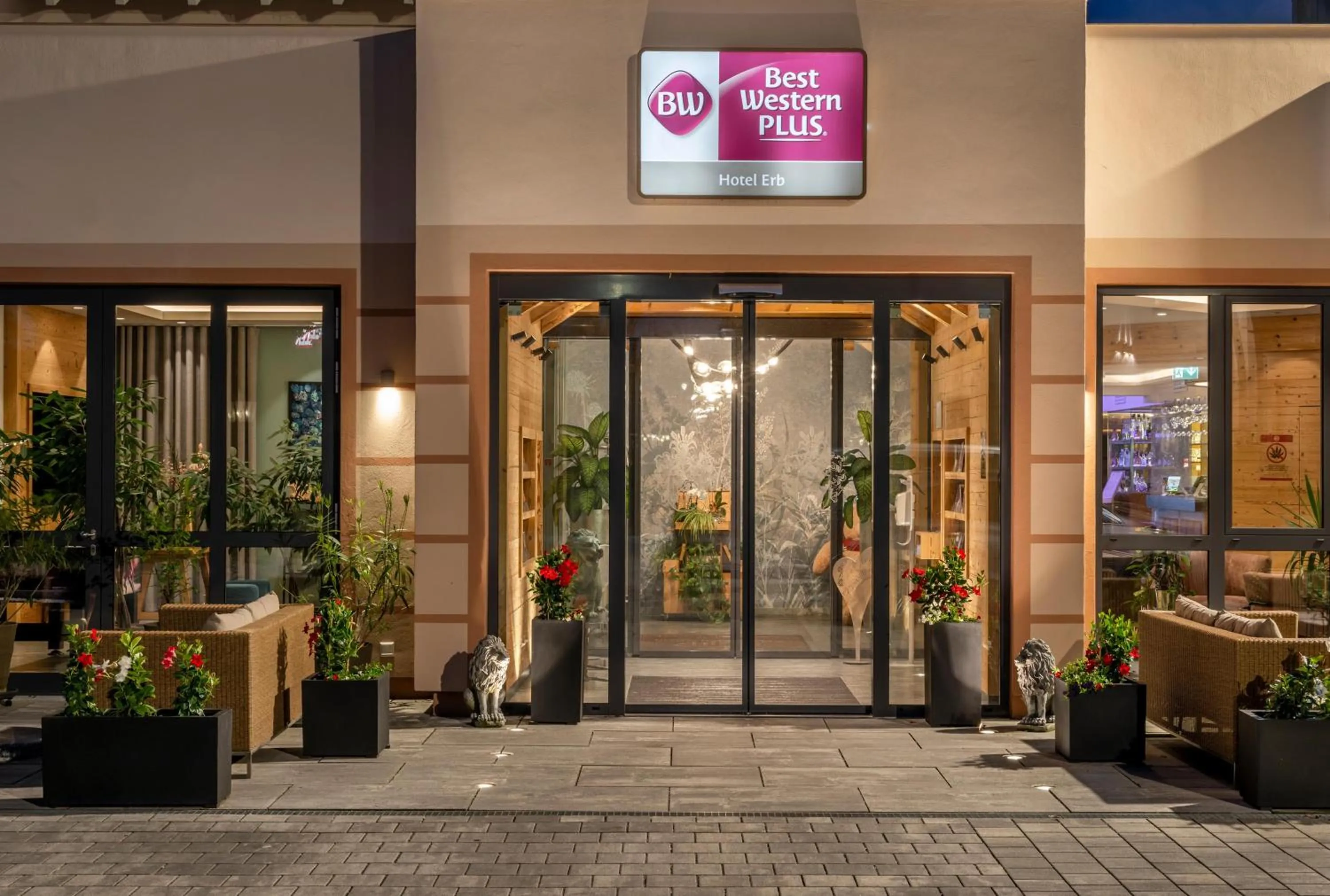 Property building in Best Western Plus Hotel Erb