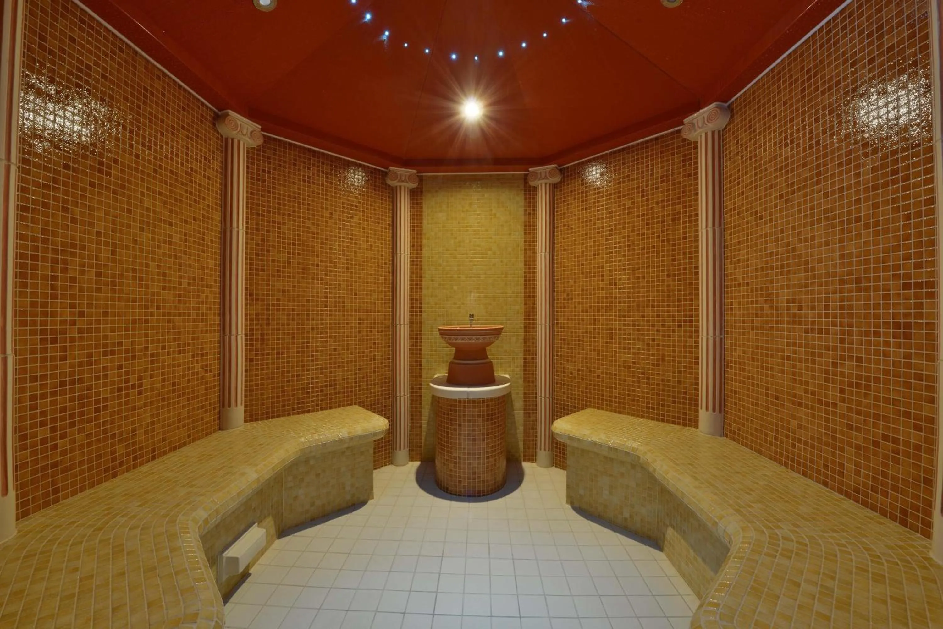 Spa and wellness centre/facilities in Best Western Plus Hotel Erb