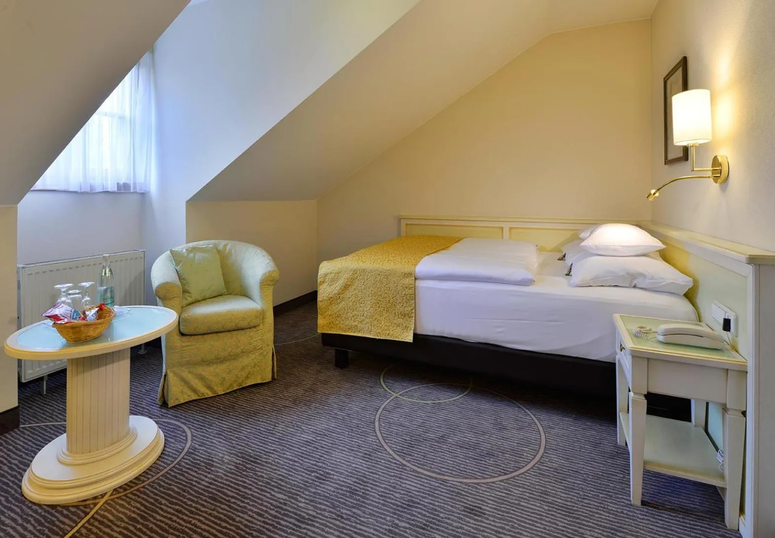 Photo of the whole room, Bed in Best Western Plus Hotel Erb