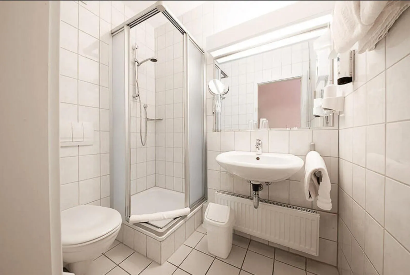 Bathroom in Hotel Residenz Limburgerhof