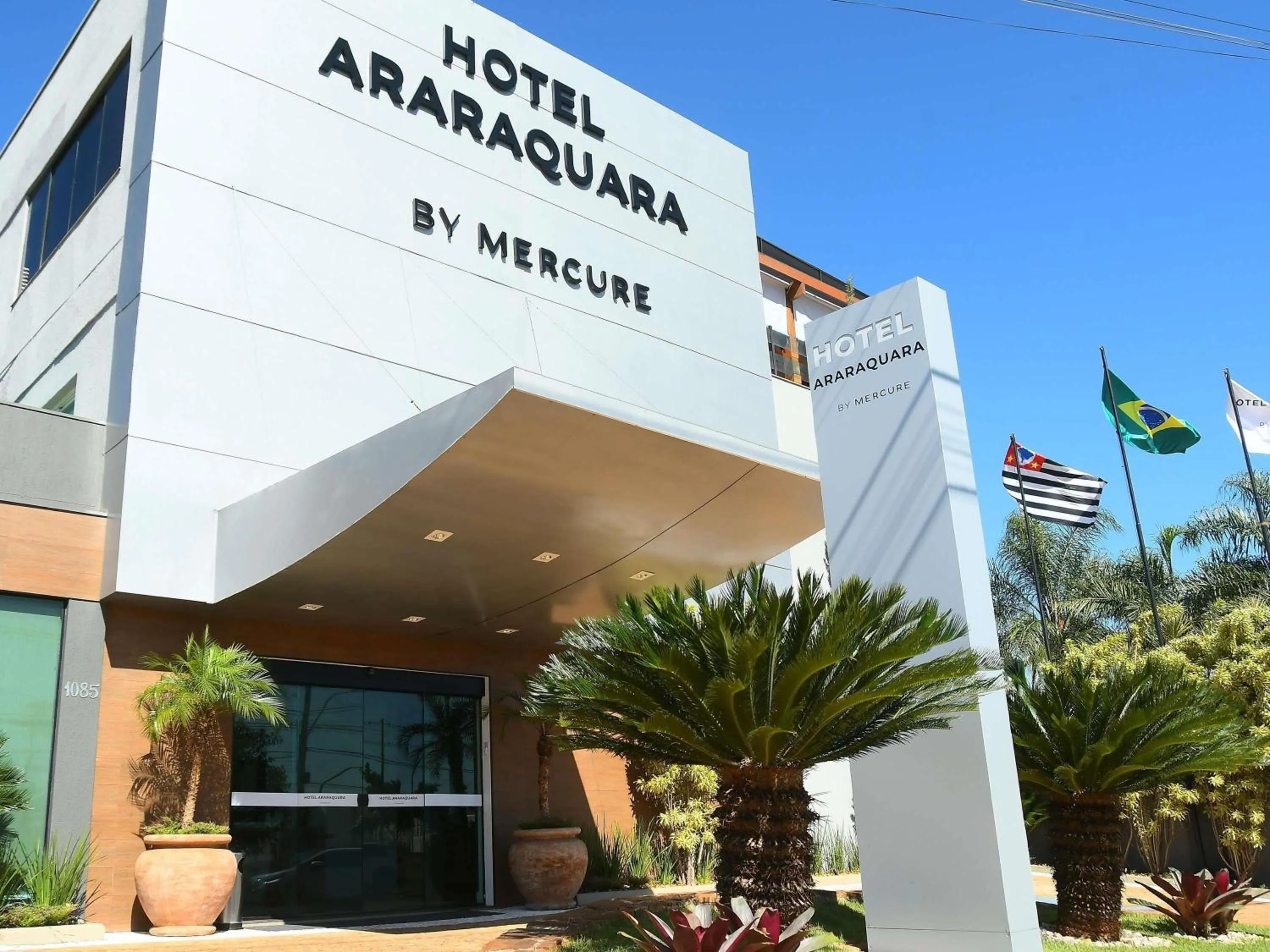 Property building in Hotel Araraquara By Mercure