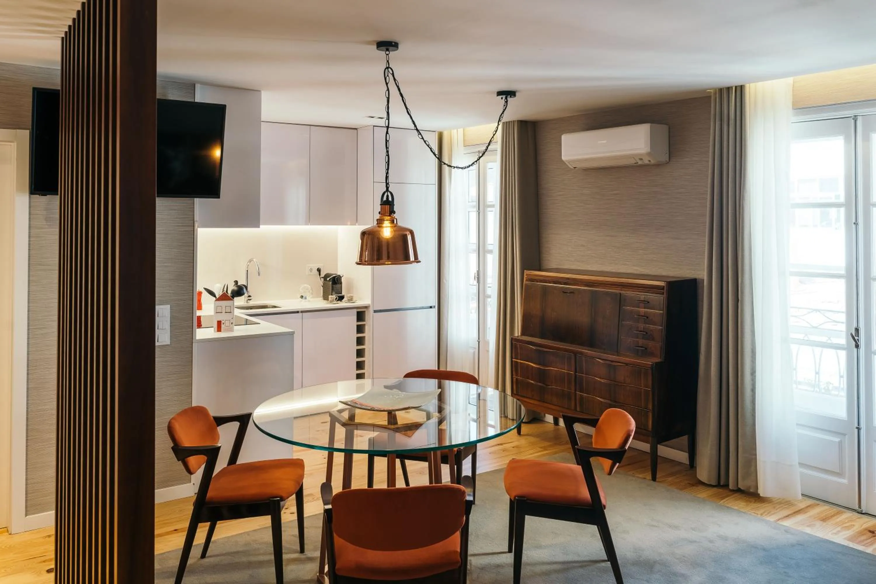 Dining area in Casas do Porto - Ribeira Apartments