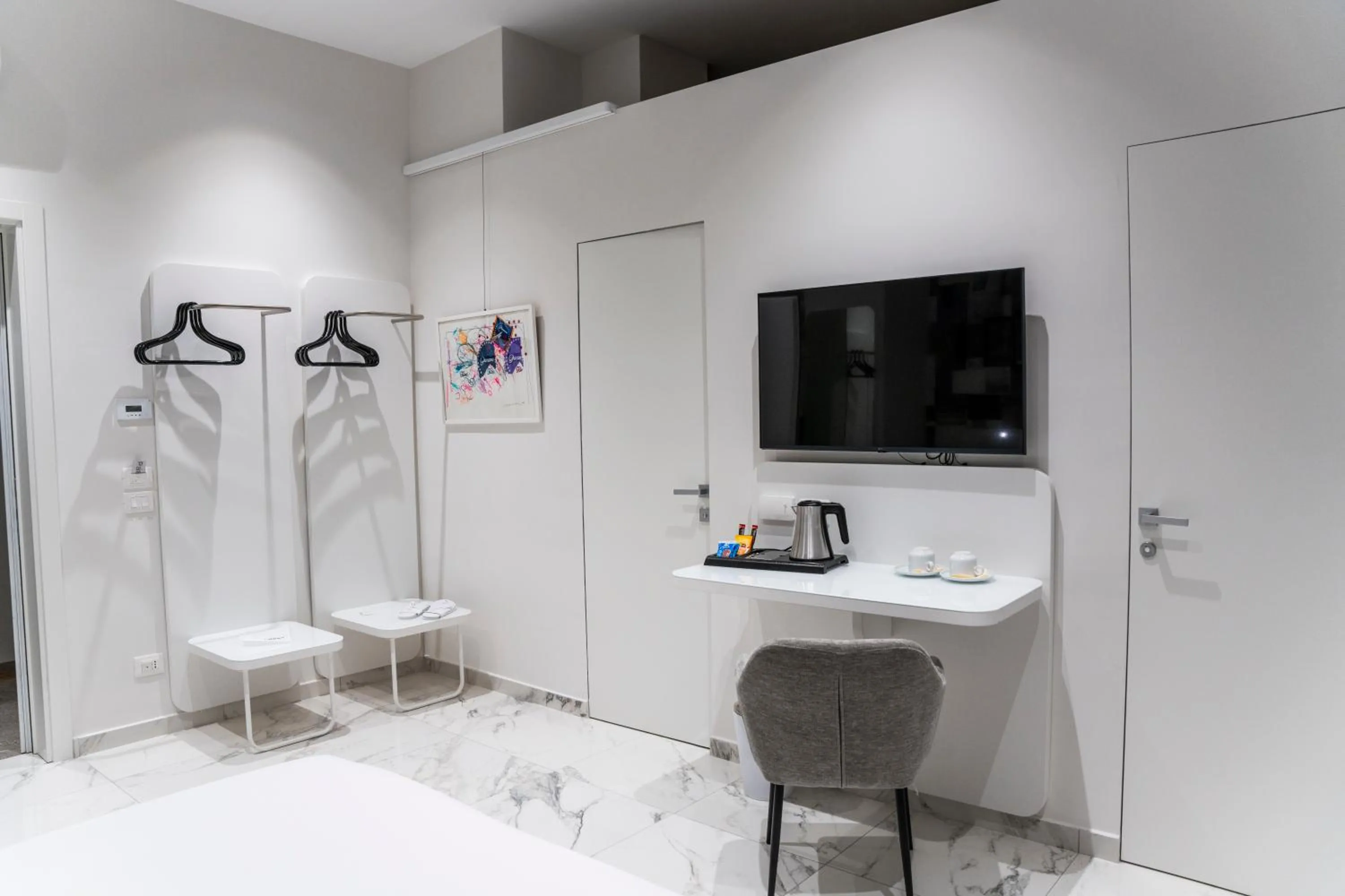 Photo of the whole room in Soul Art Hotel