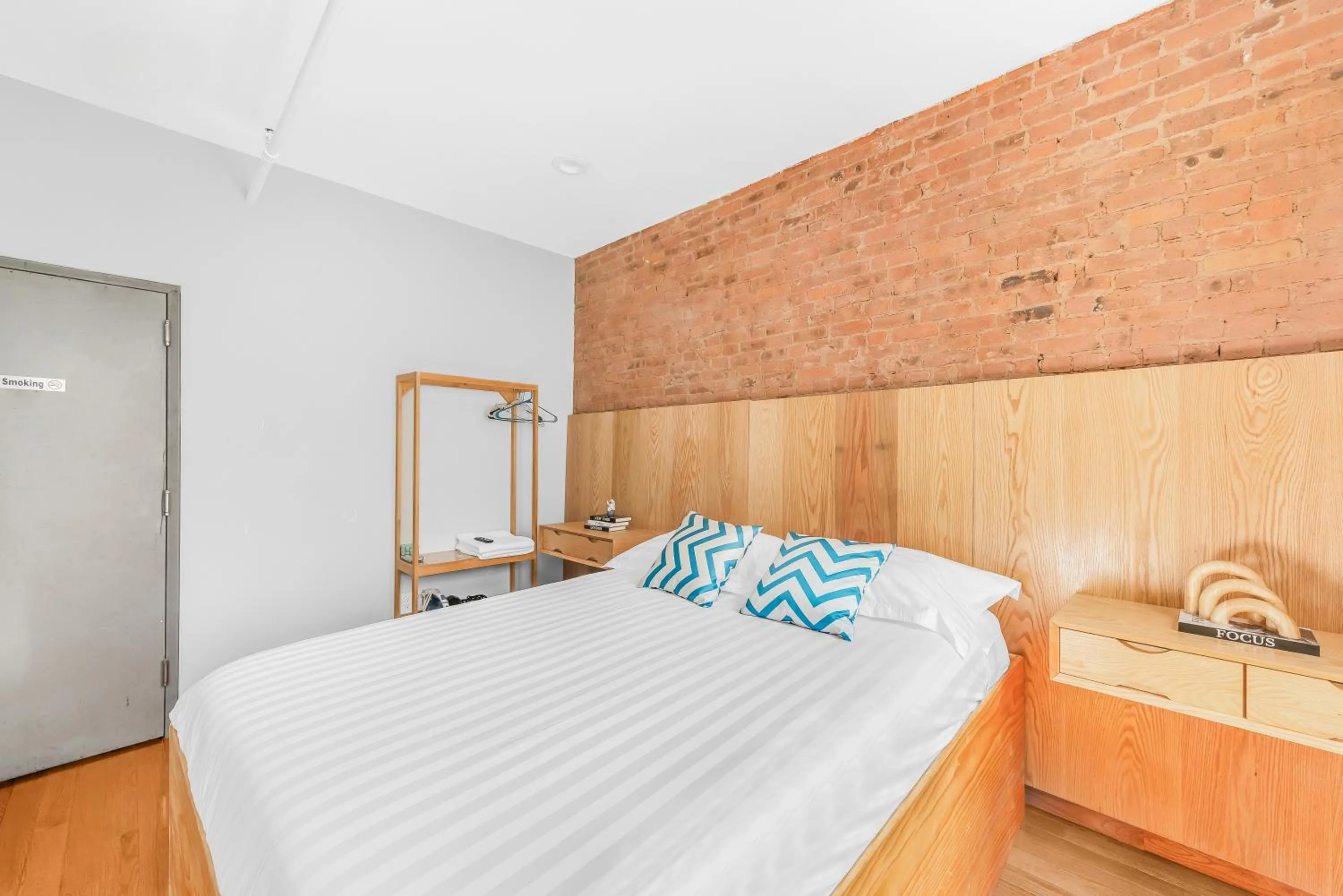 Bedroom, Bed in Morris Guest House