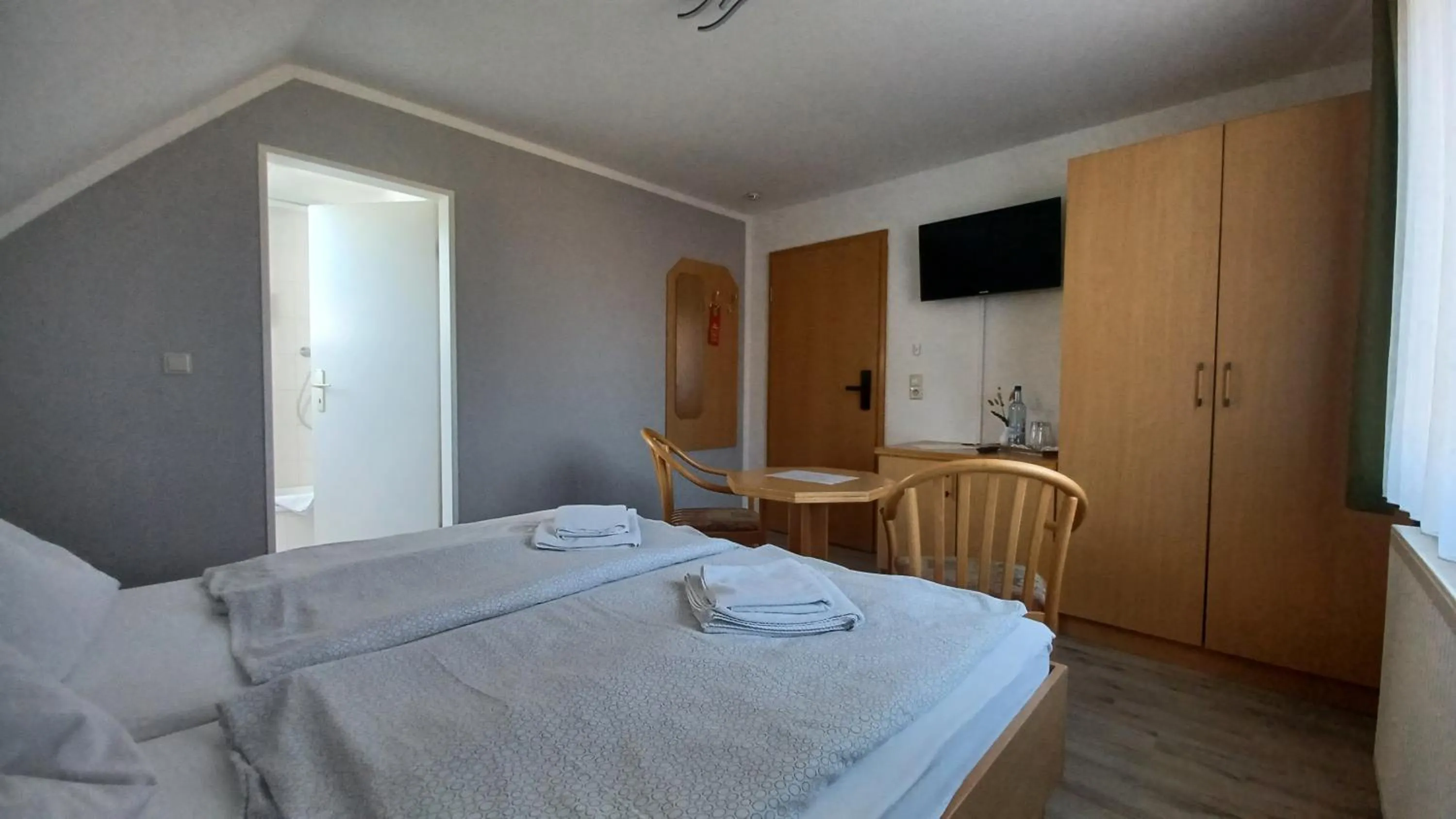 Photo of the whole room, Bed in Haus Waldesruh