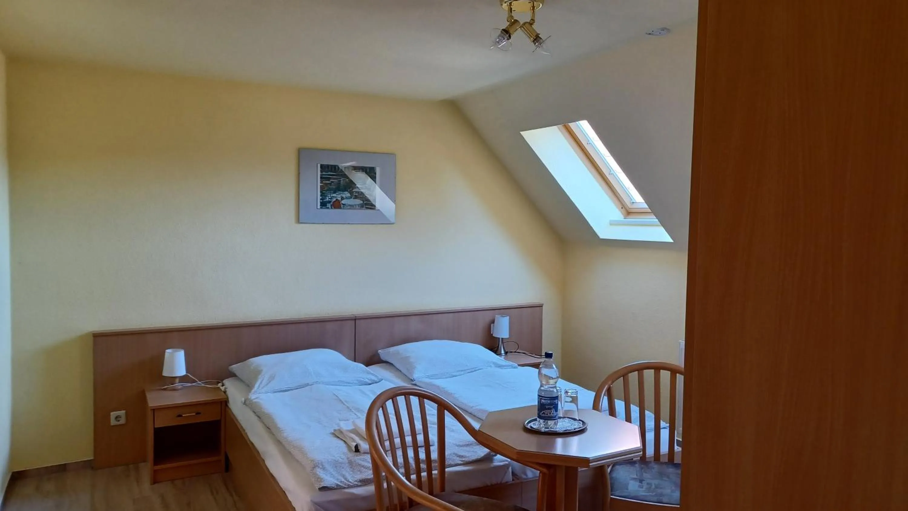 Photo of the whole room, Bed in Haus Waldesruh