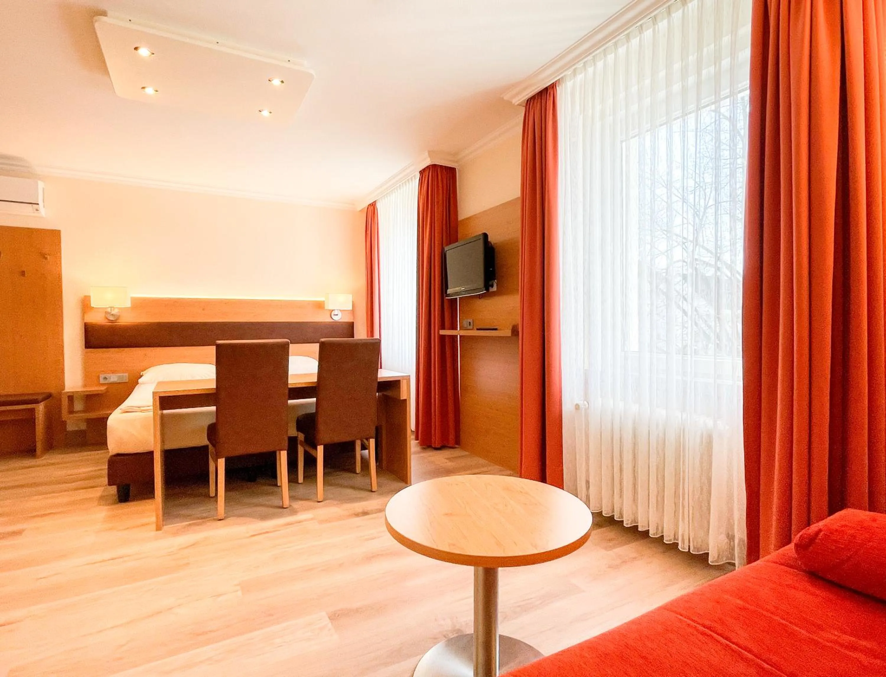 Hotel Kriemhild am Hirschgarten