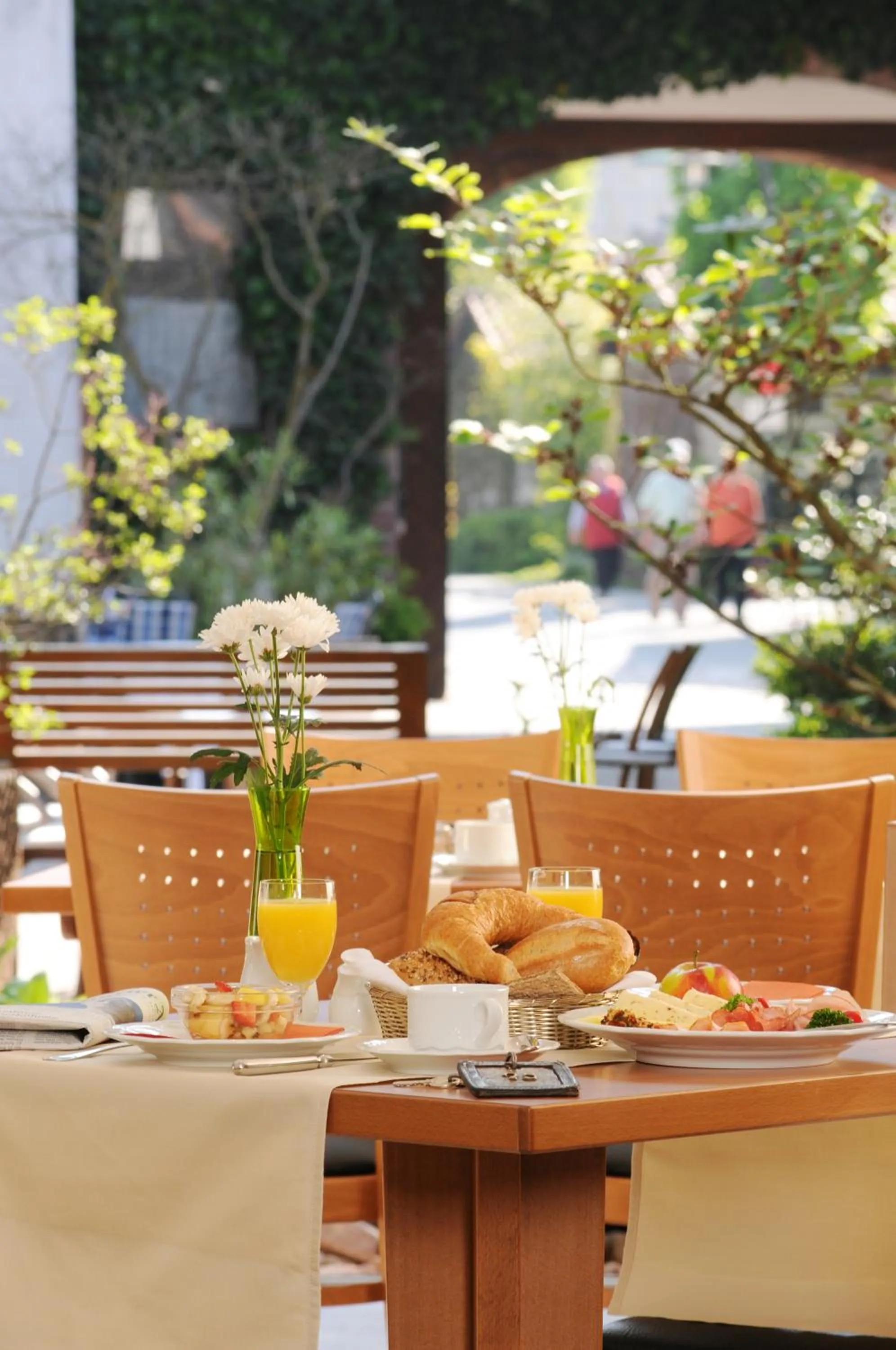 Meals in Hotel & Weinhaus Anker