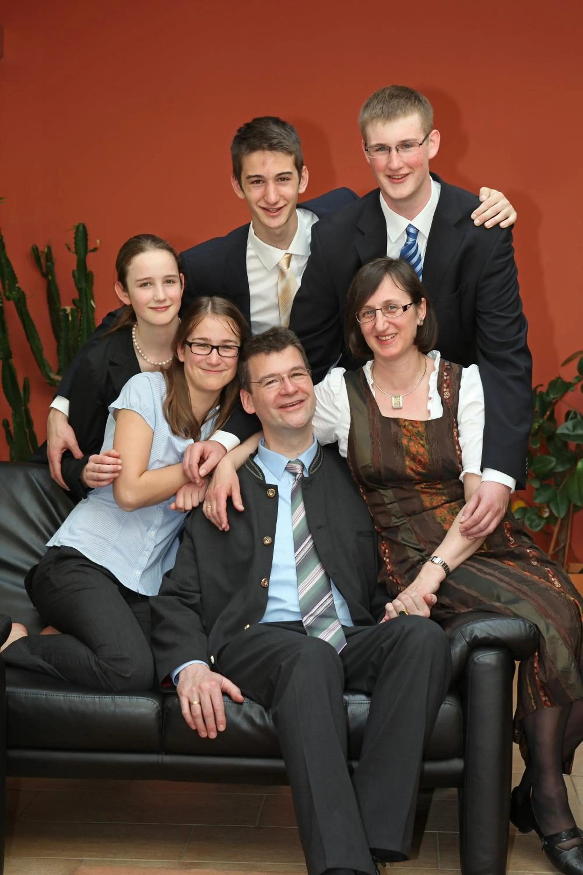 group of guests in Hotel & Weinhaus Anker