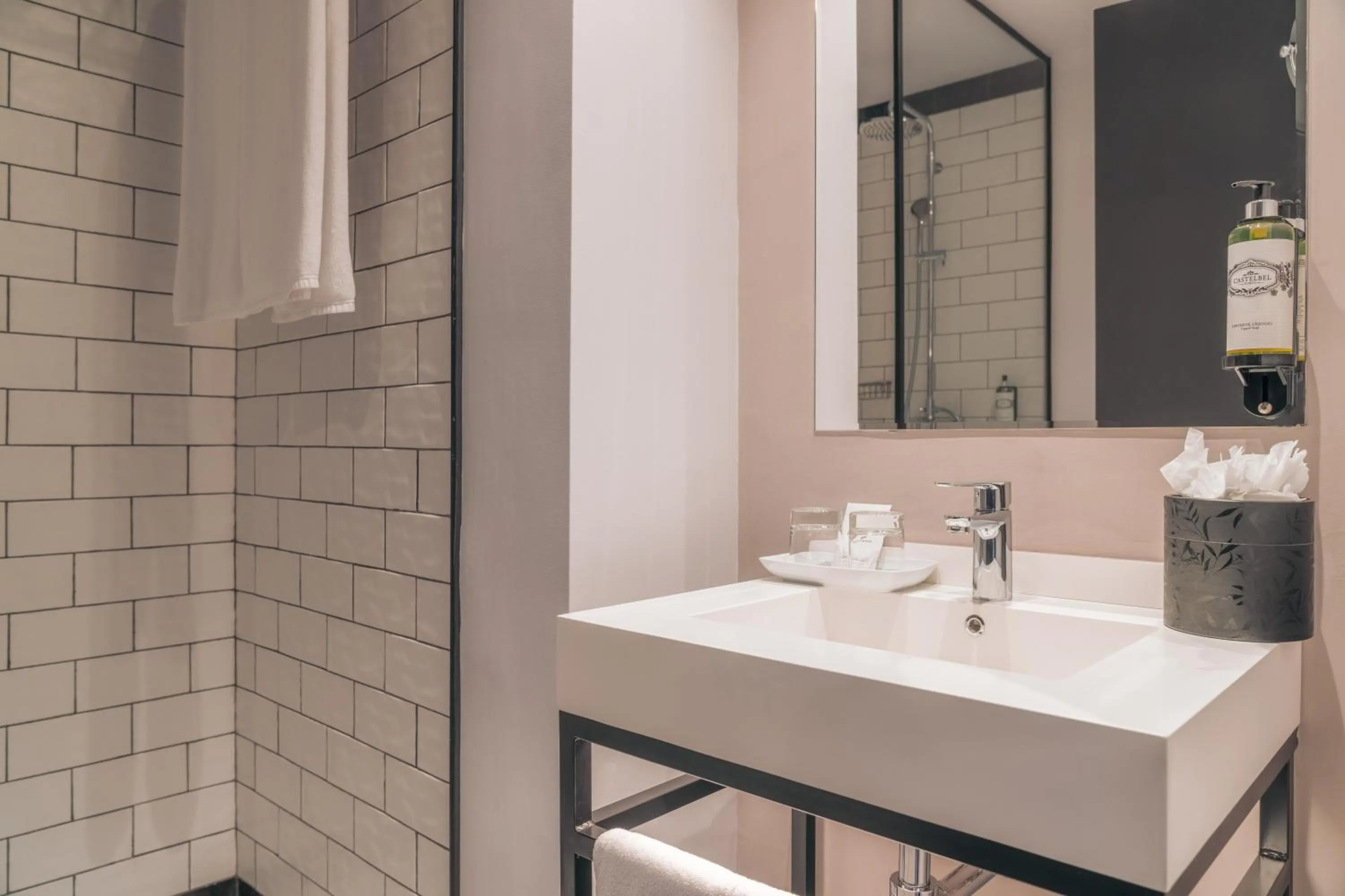 Bathroom in Pestana Lisboa Vintage City Center Suites