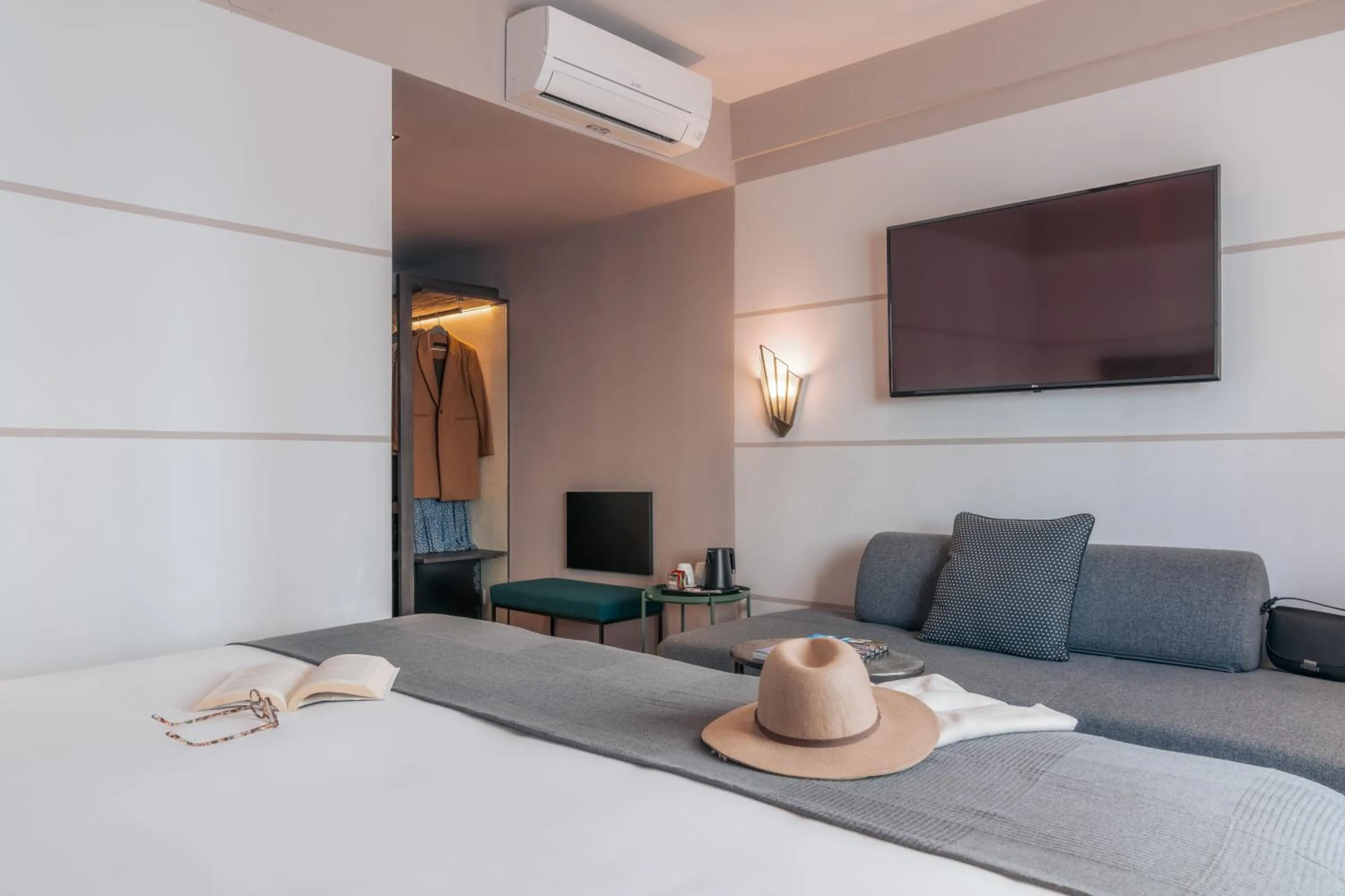 Bedroom, Bed in Pestana Lisboa Vintage City Center Suites