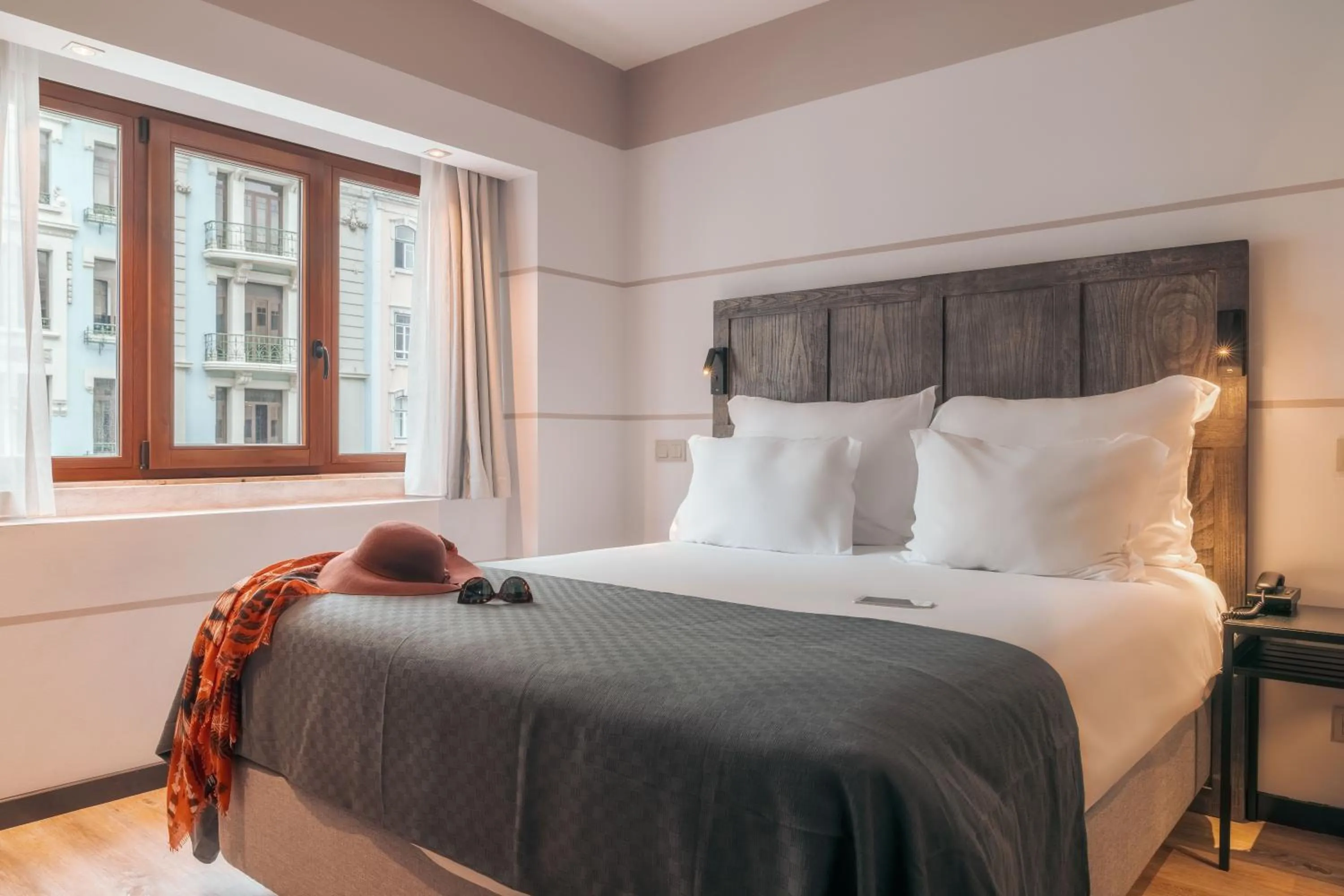 Bedroom, Bed in Pestana Lisboa Vintage City Center Suites