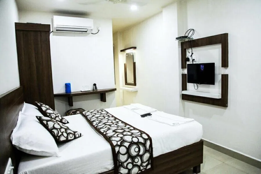 Bedroom, Bed in Hotel Delma