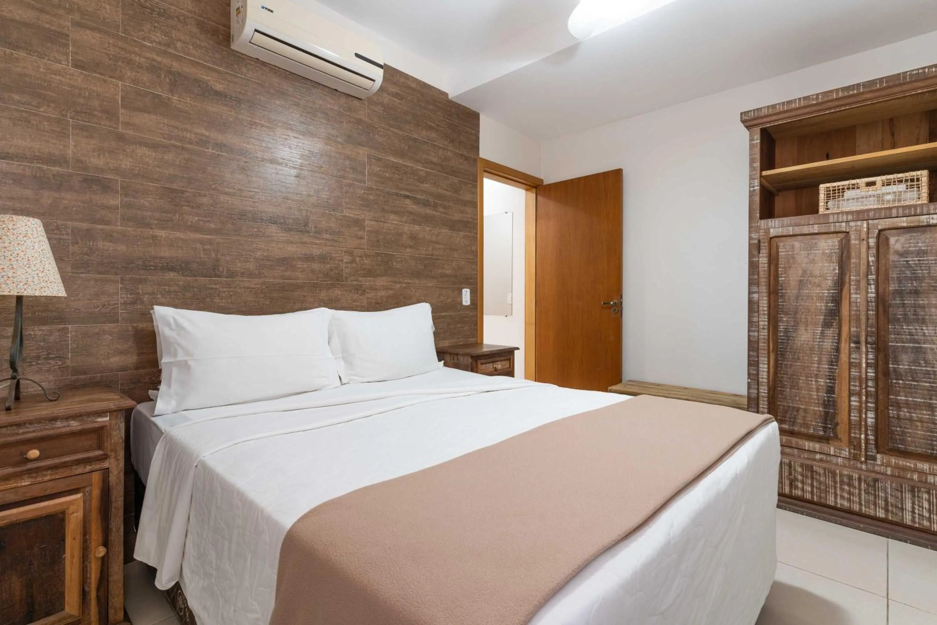 Bed in Bossa Jurerê Hotel